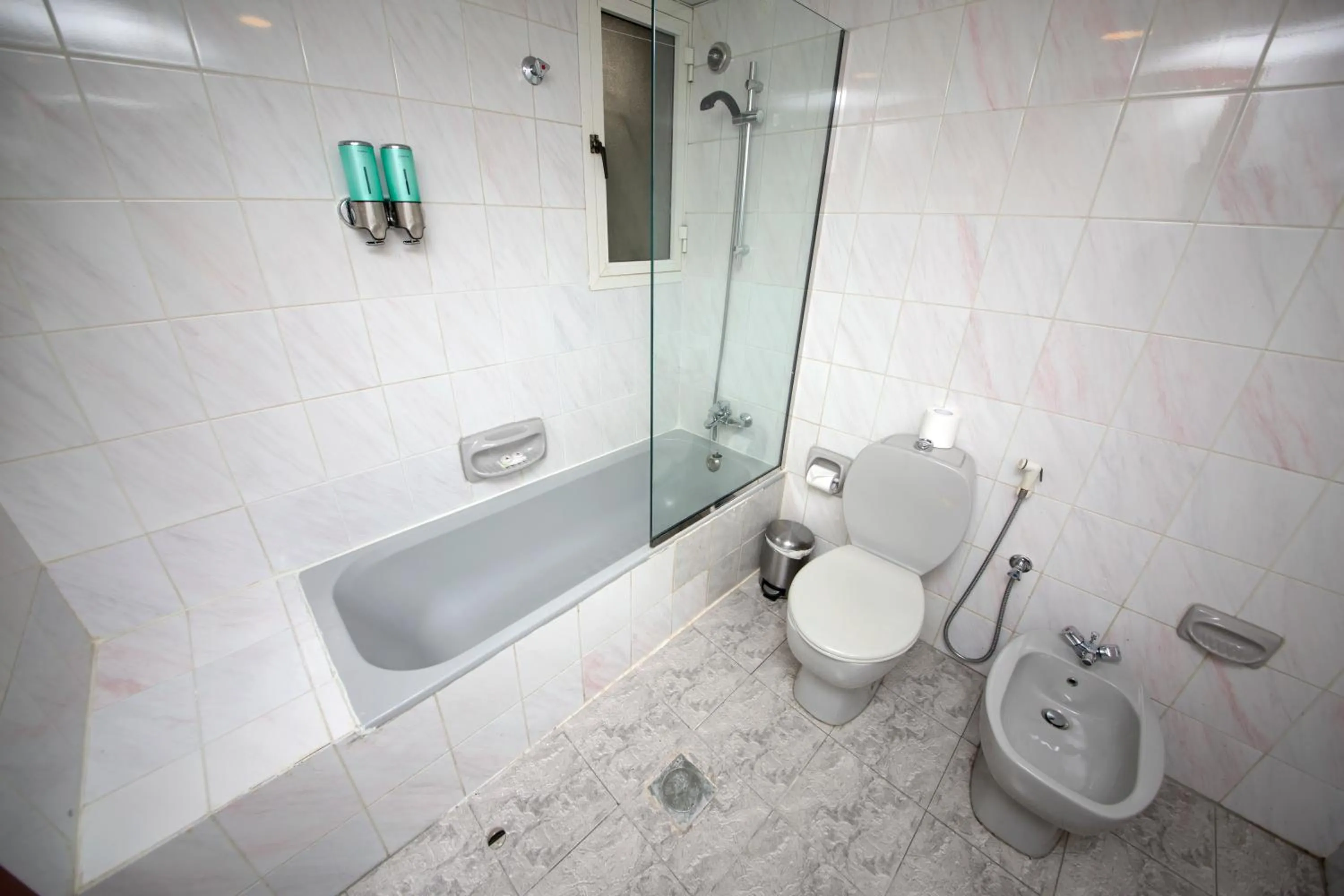 Bathroom in Mount Royal Hotel