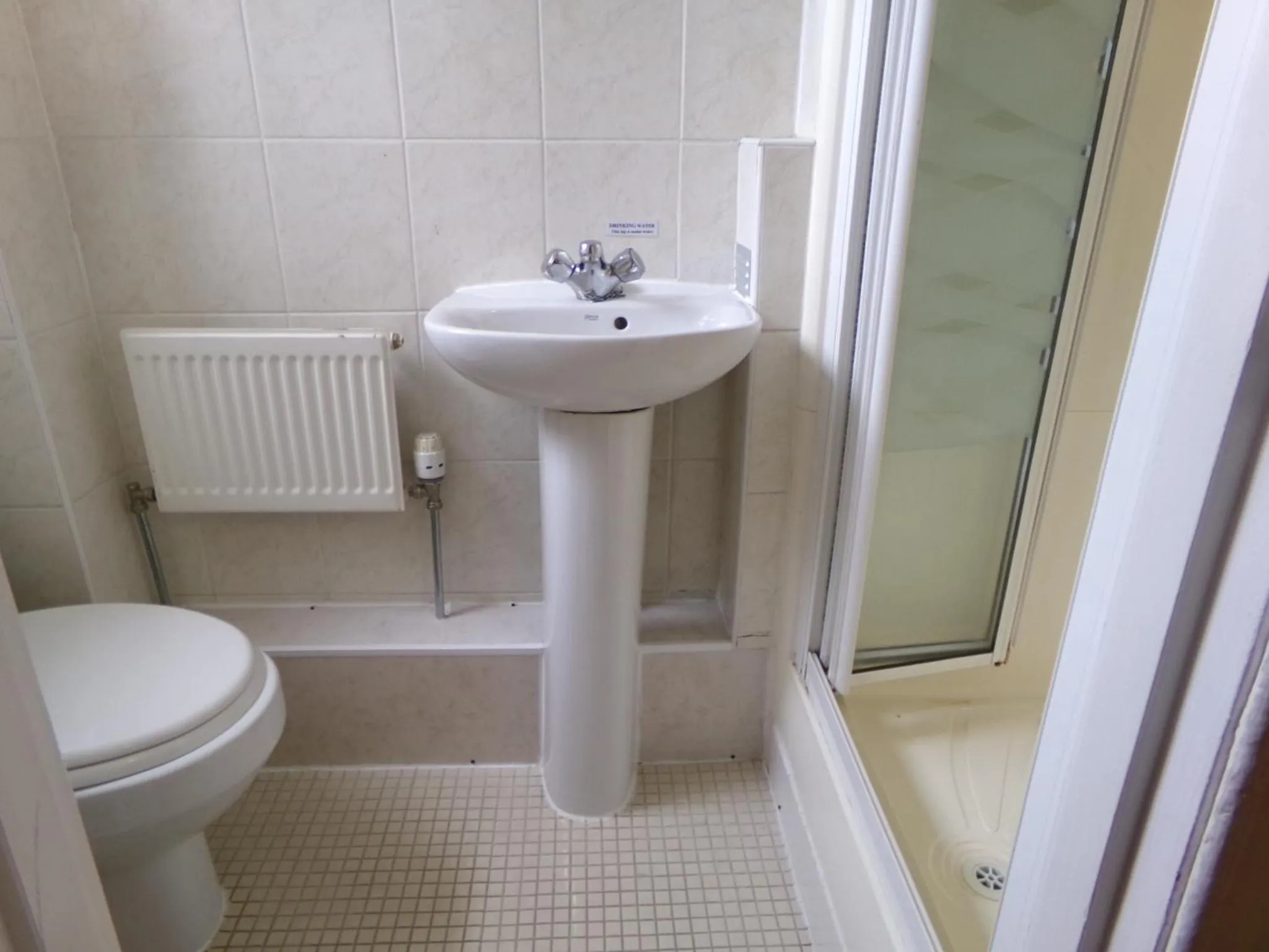 Bathroom in Averon Guest House