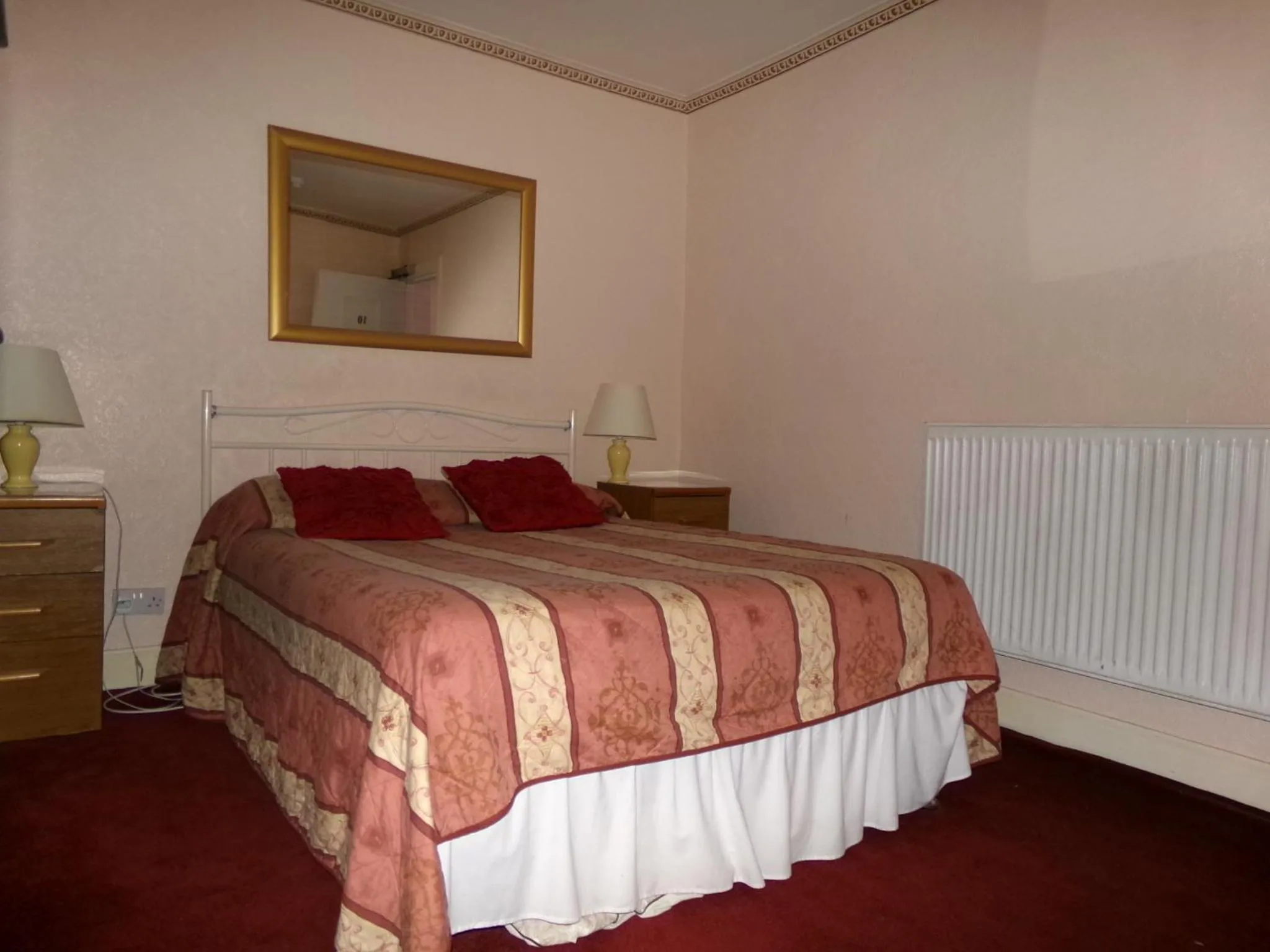 Bed in Averon Guest House