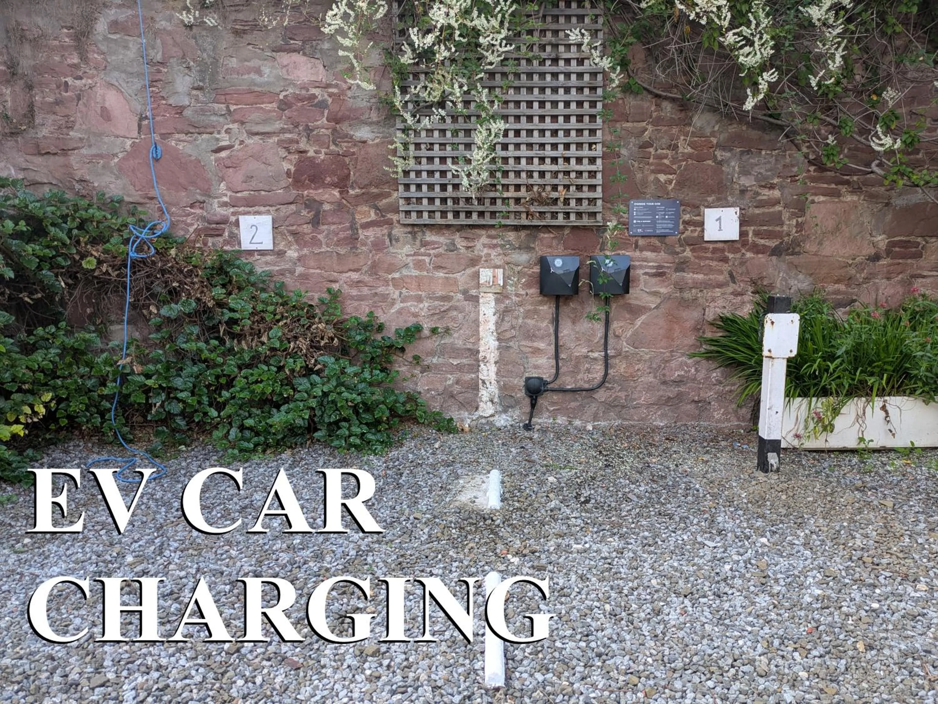 Parking in Averon Guest House