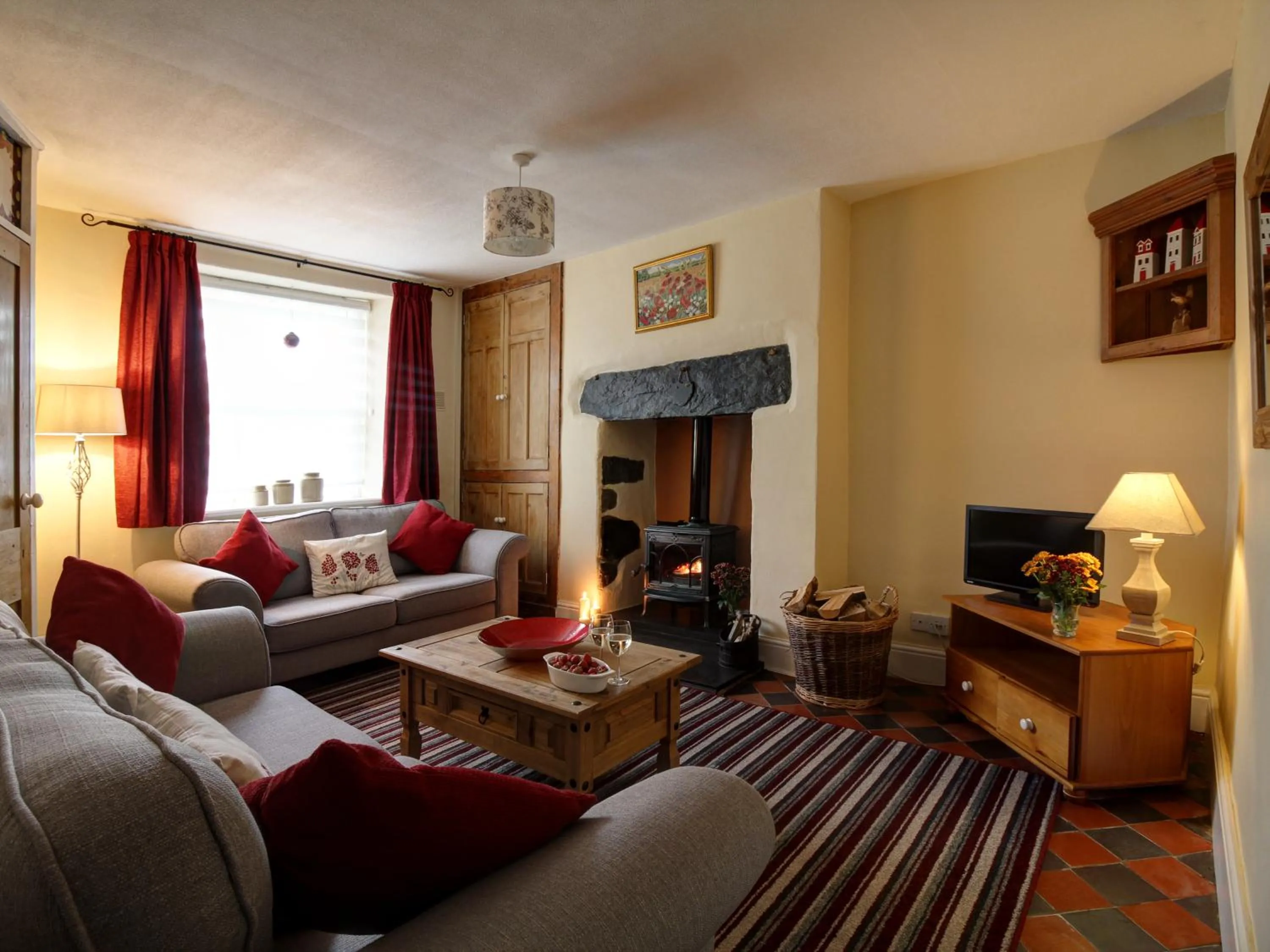 Living room in Bryn Ffynnon Holiday Cottage Llanrwst