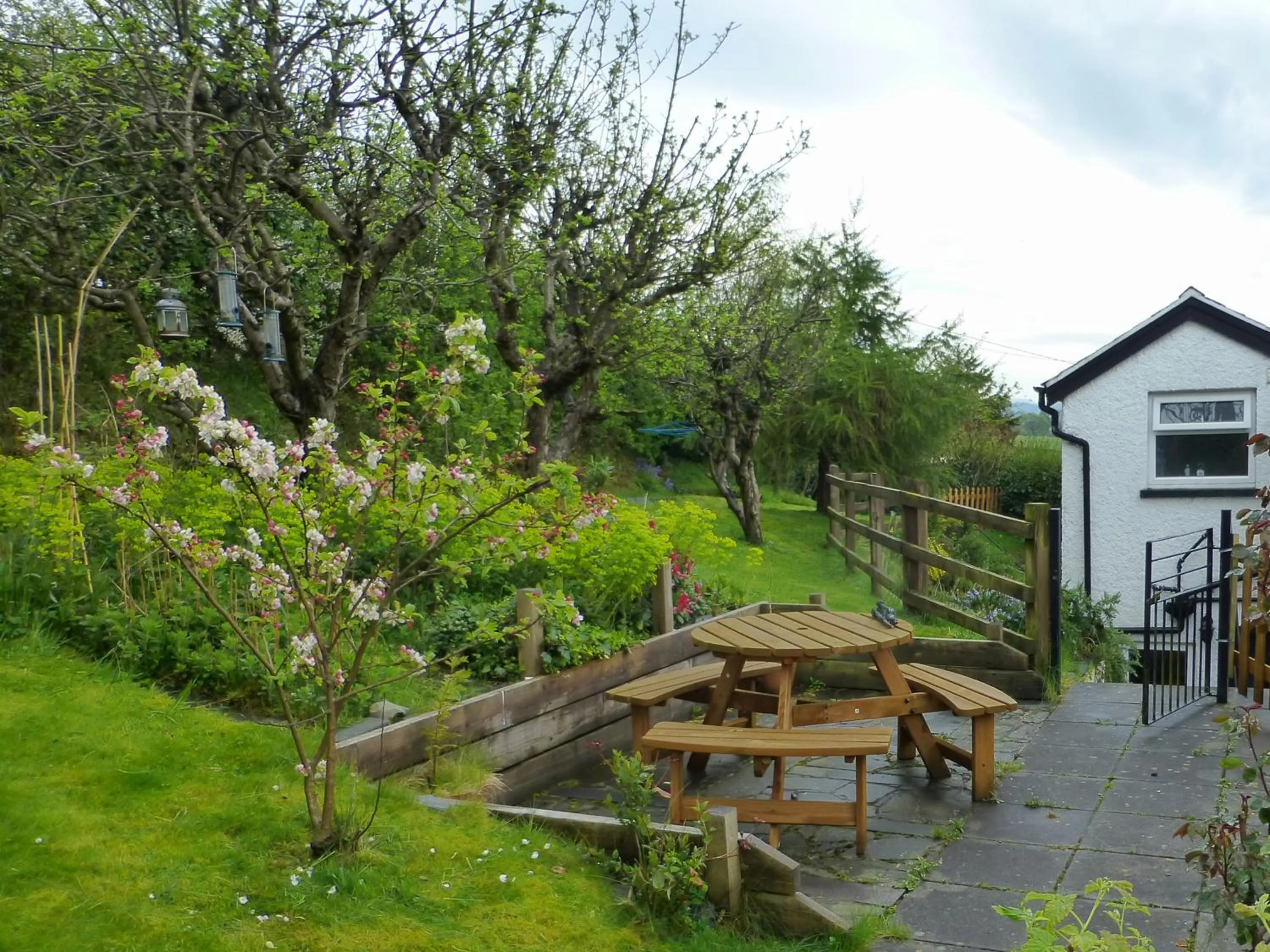 Garden in Bryn Ffynnon Holiday Cottage Llanrwst
