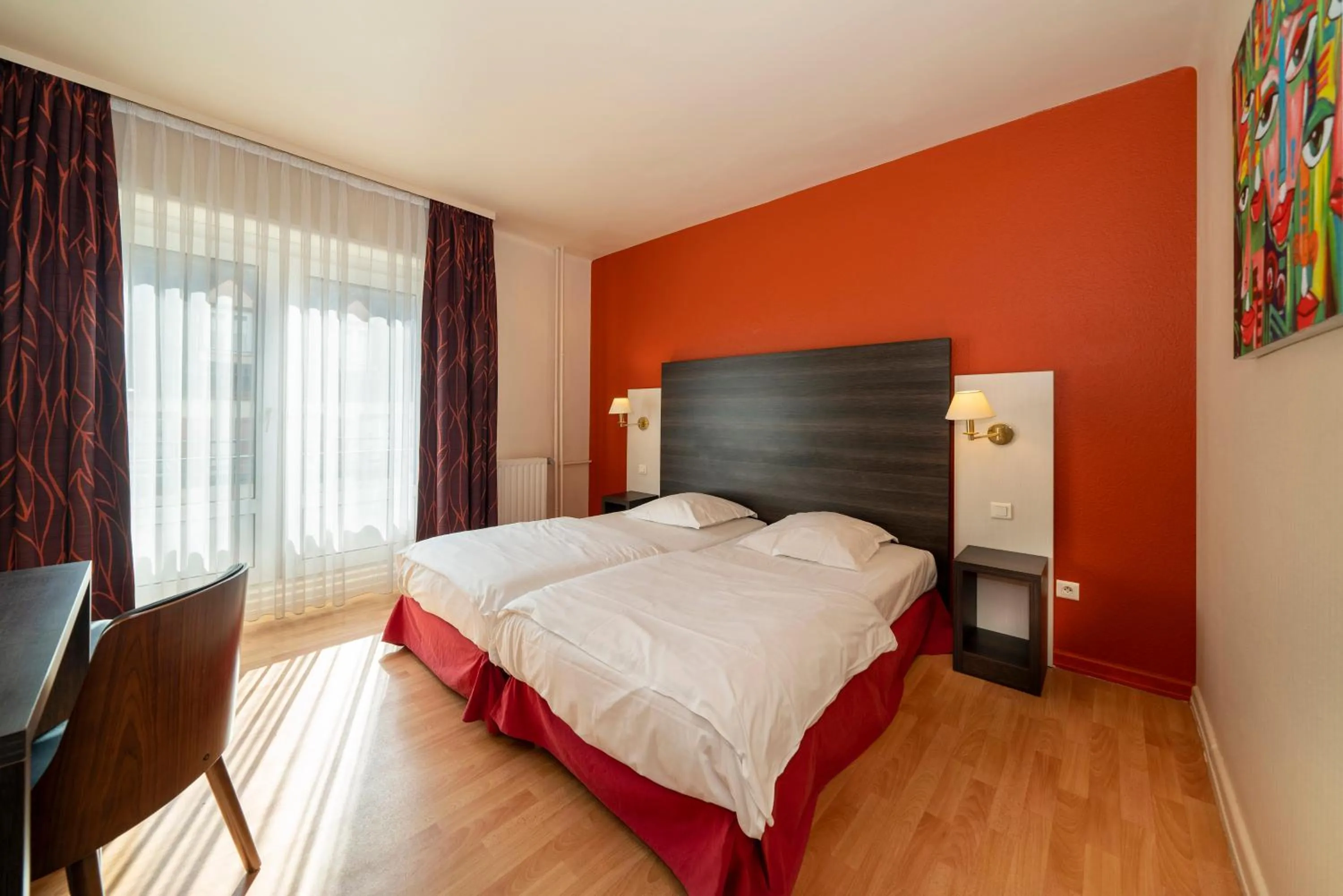 Bed in Hotel Majestic Alsace - Strasbourg Nord