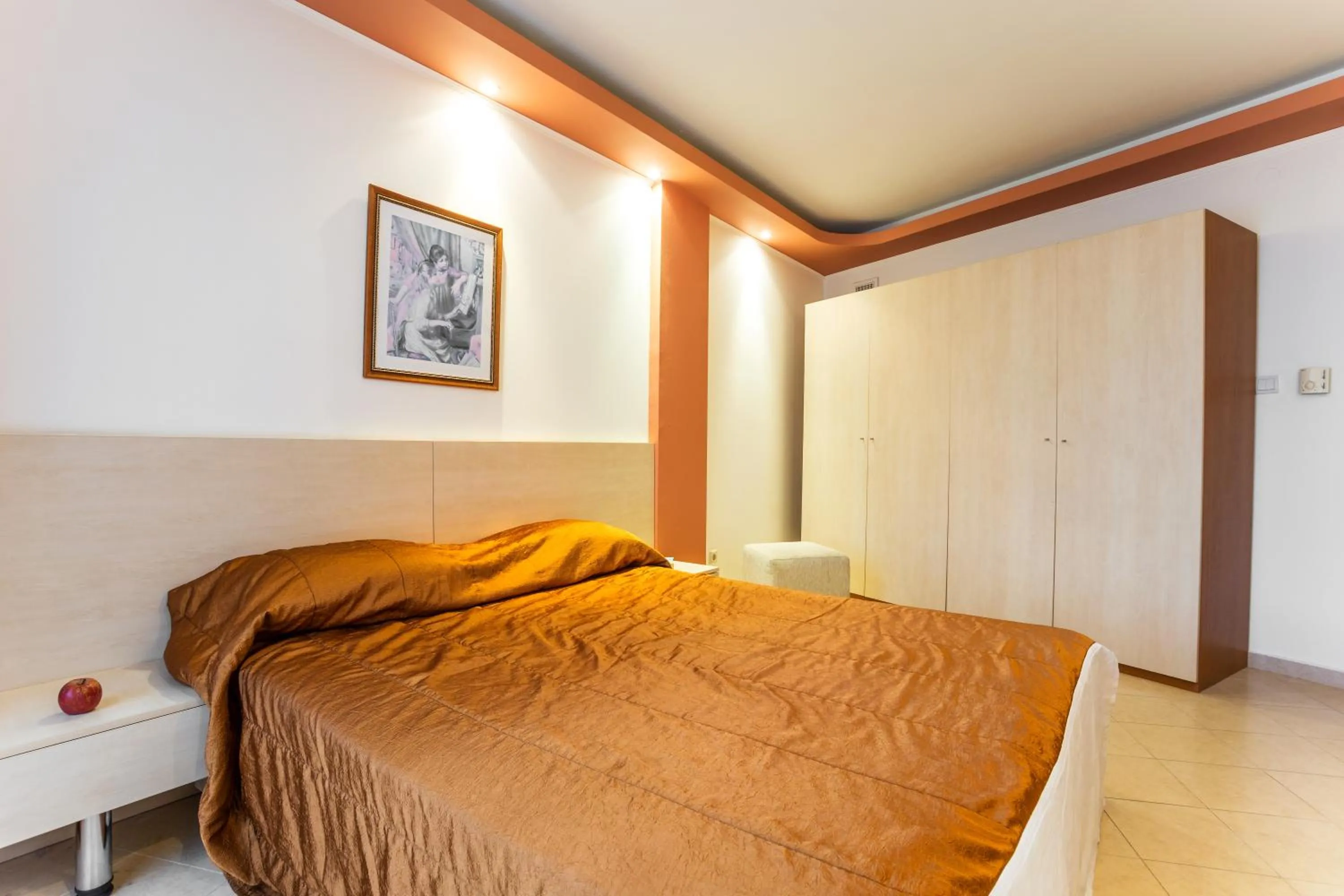 Spring, Bed in Family Hotel Gold Pearl