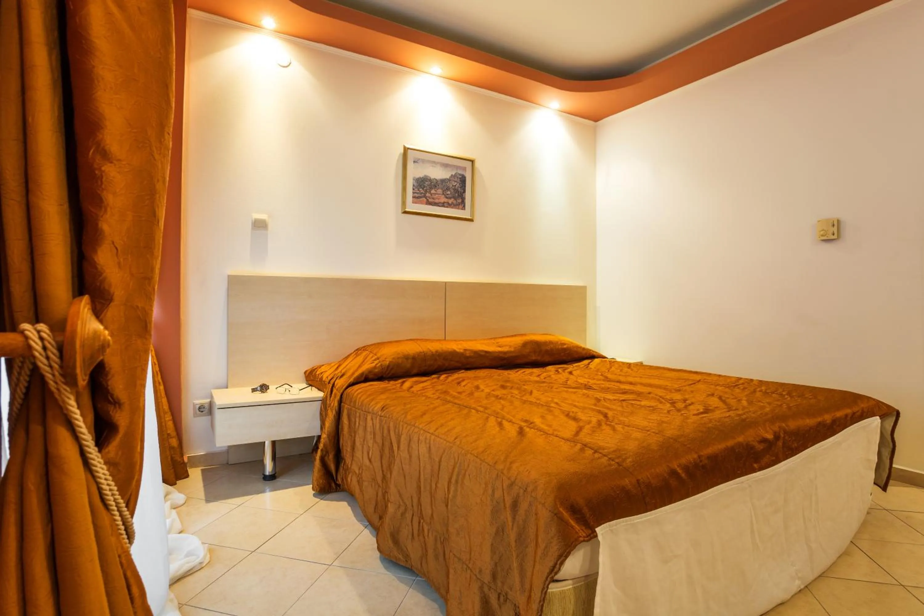 Spring, Bed in Family Hotel Gold Pearl