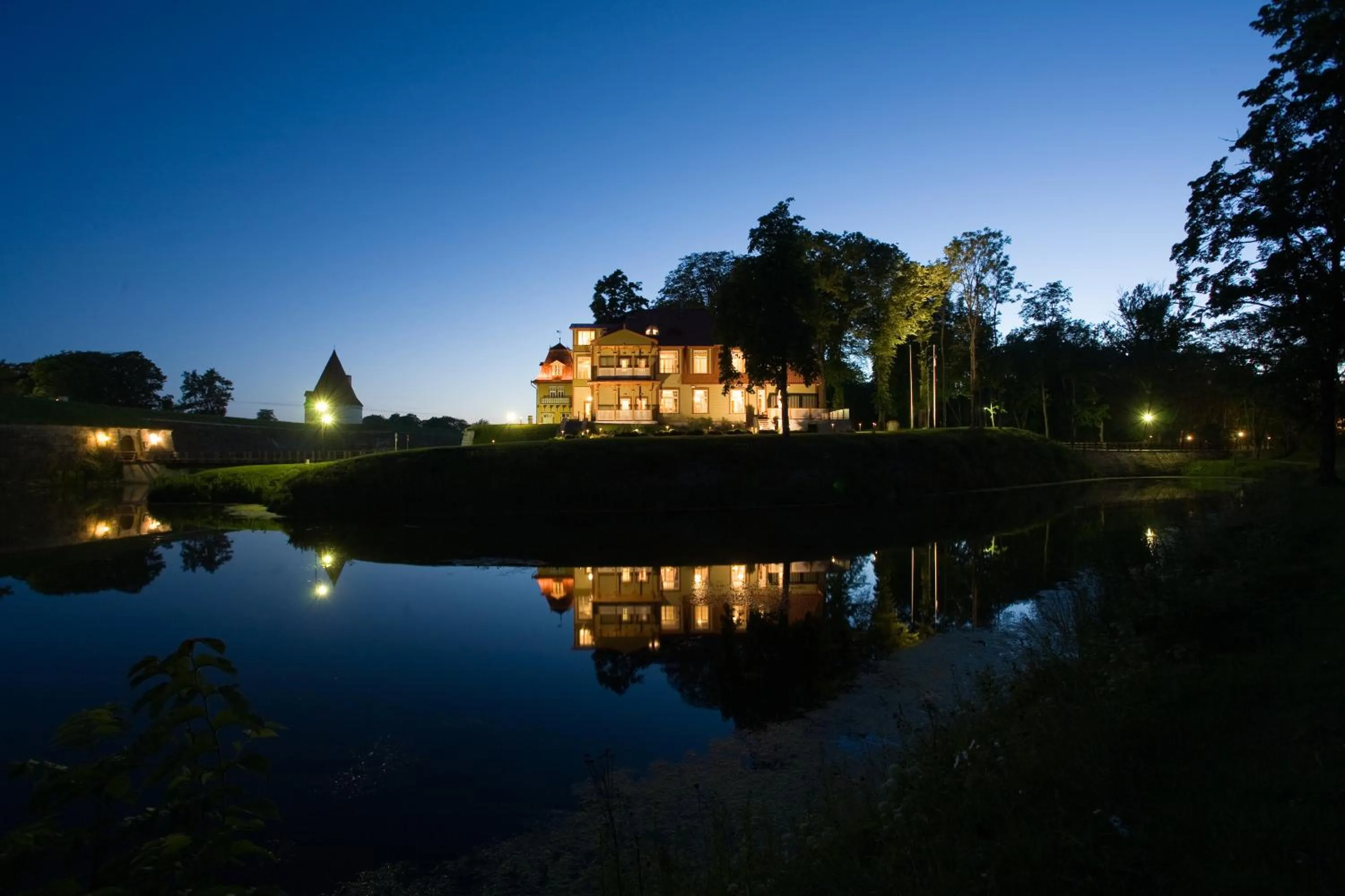 Nearby landmark in Ekesparre Boutique Hotel