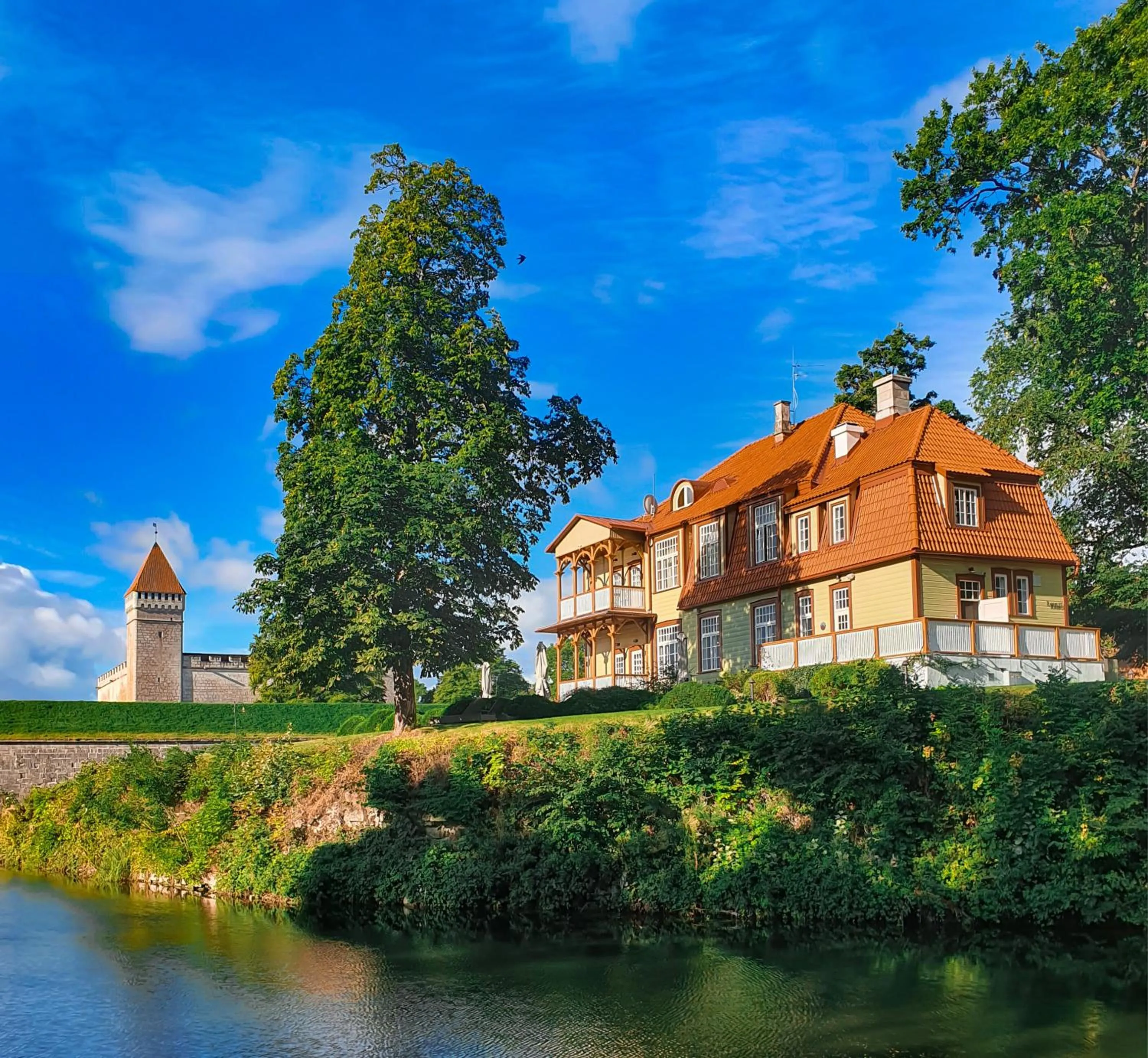 Property building in Ekesparre Boutique Hotel