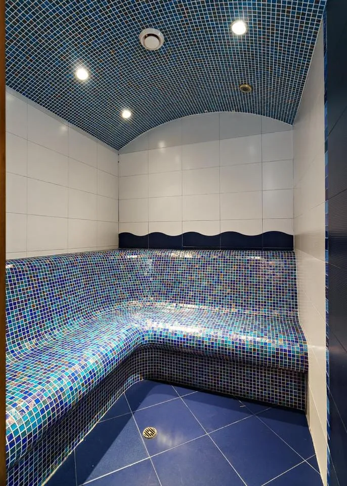 Steam room in Sunrise Hotel
