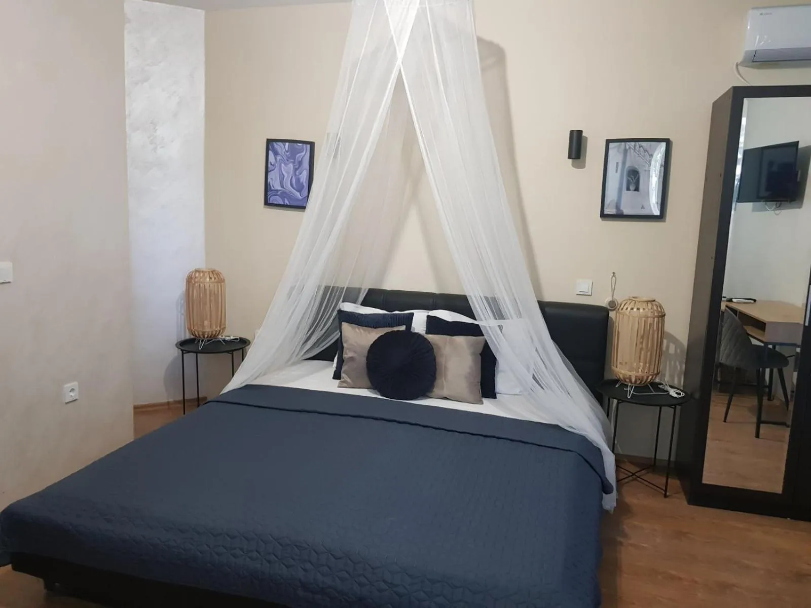 Bed in Sunrise Hotel