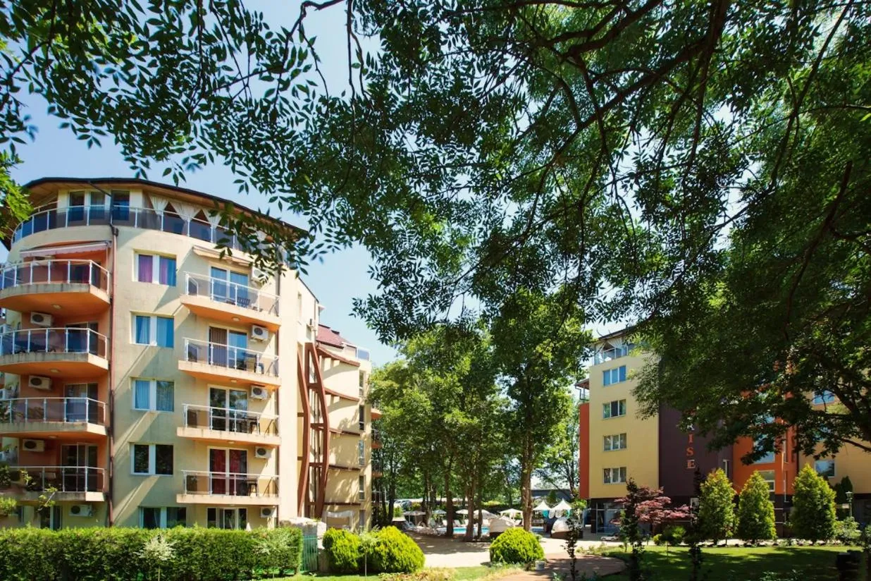 Property building in Sunrise Hotel