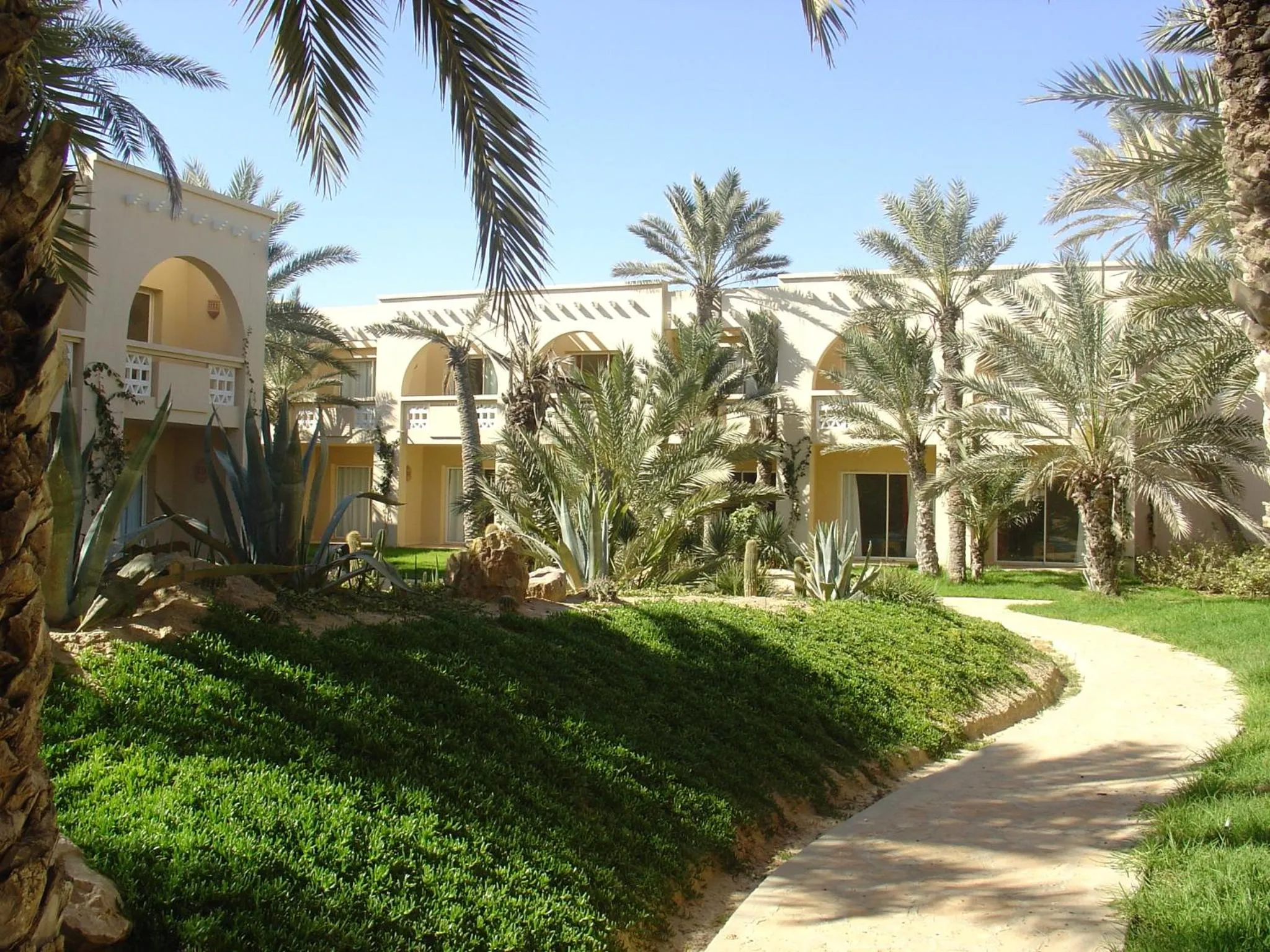 Facade/entrance in Zita Beach Resort