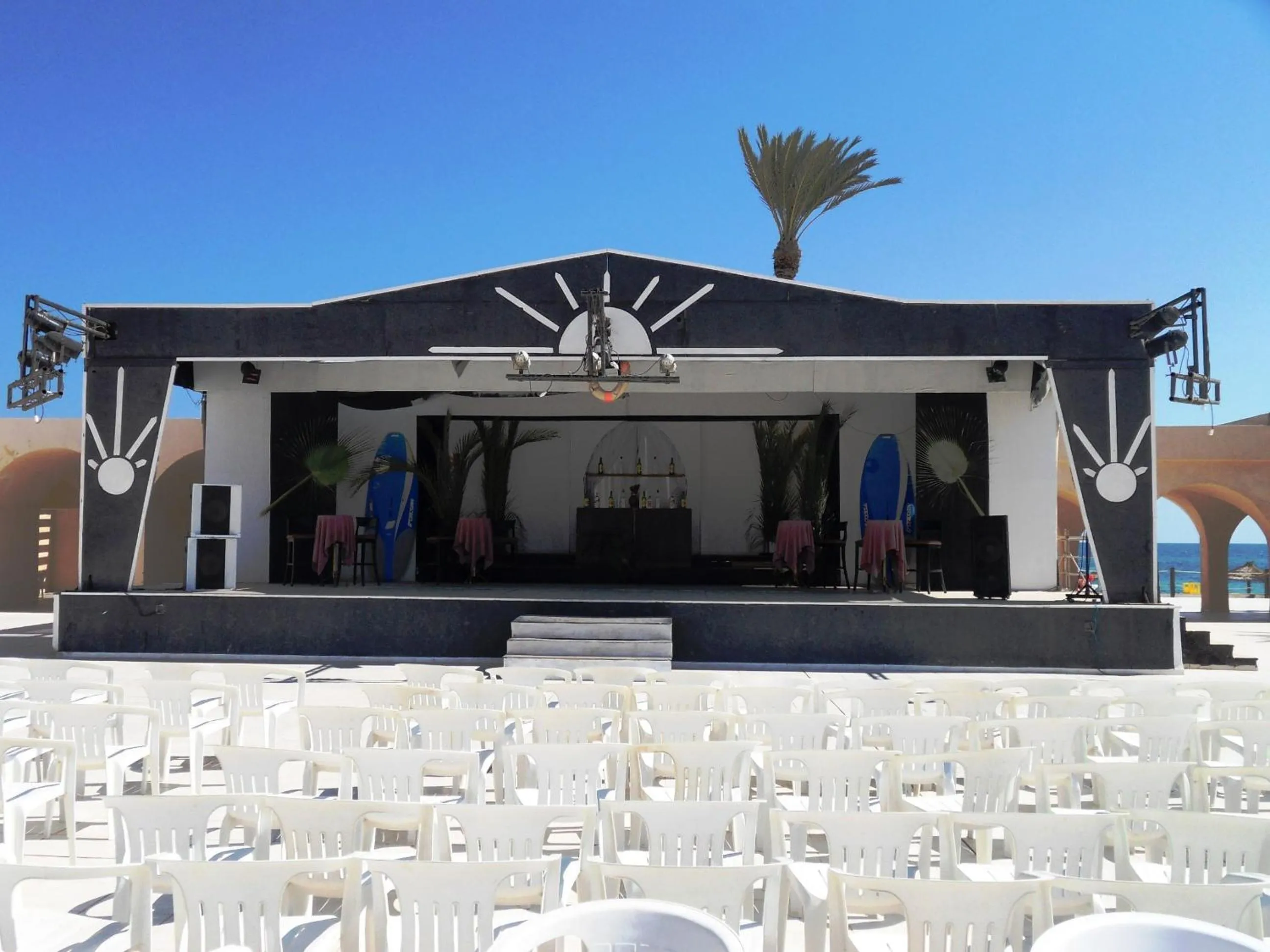 Staff in Zita Beach Resort