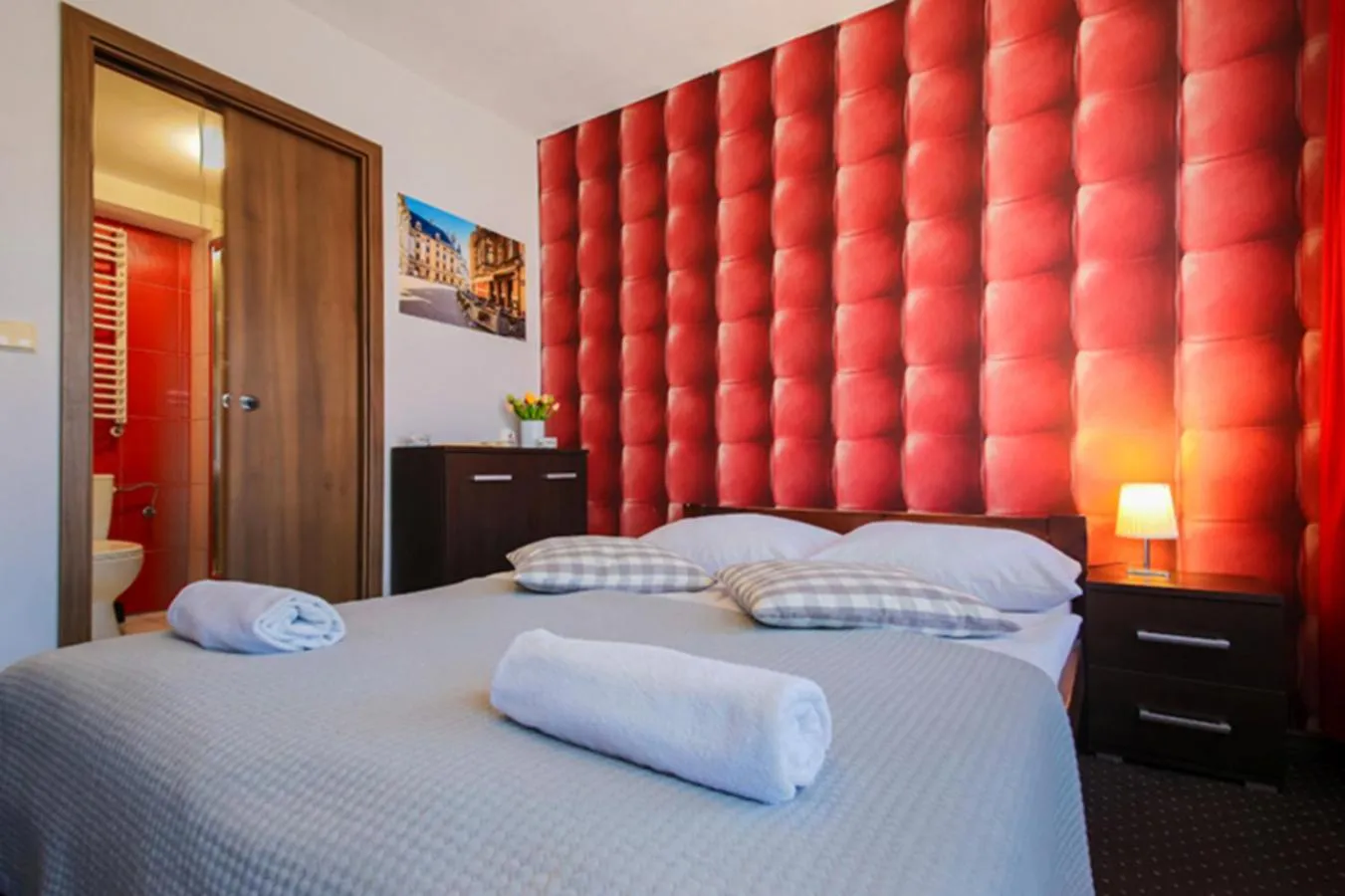 Bedroom, Bed in Boogie Deluxe Old Town