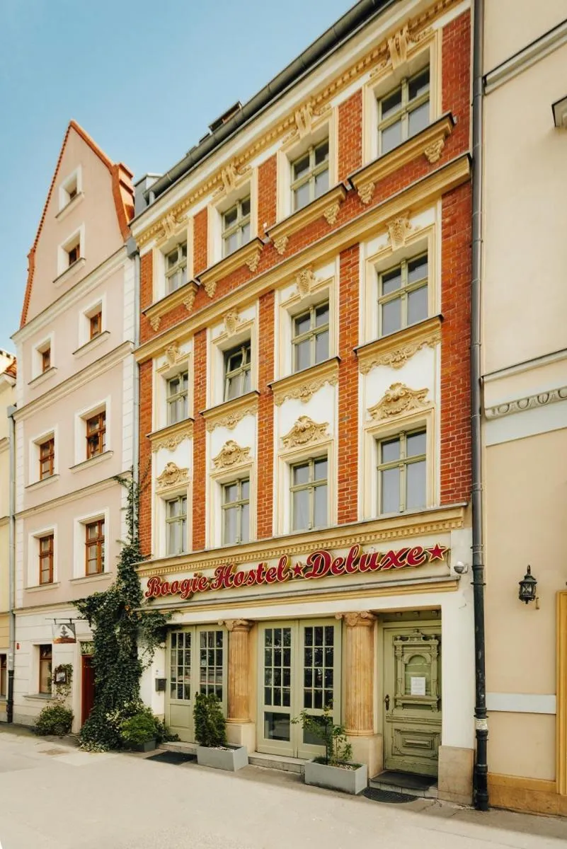 Boogie Deluxe Old Town