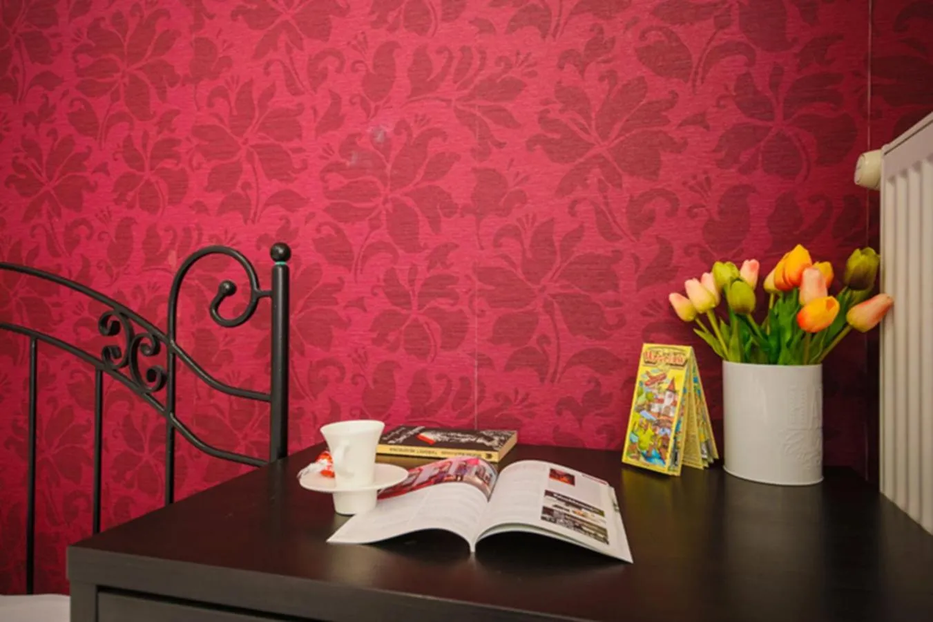 Decorative detail in Boogie Deluxe Old Town