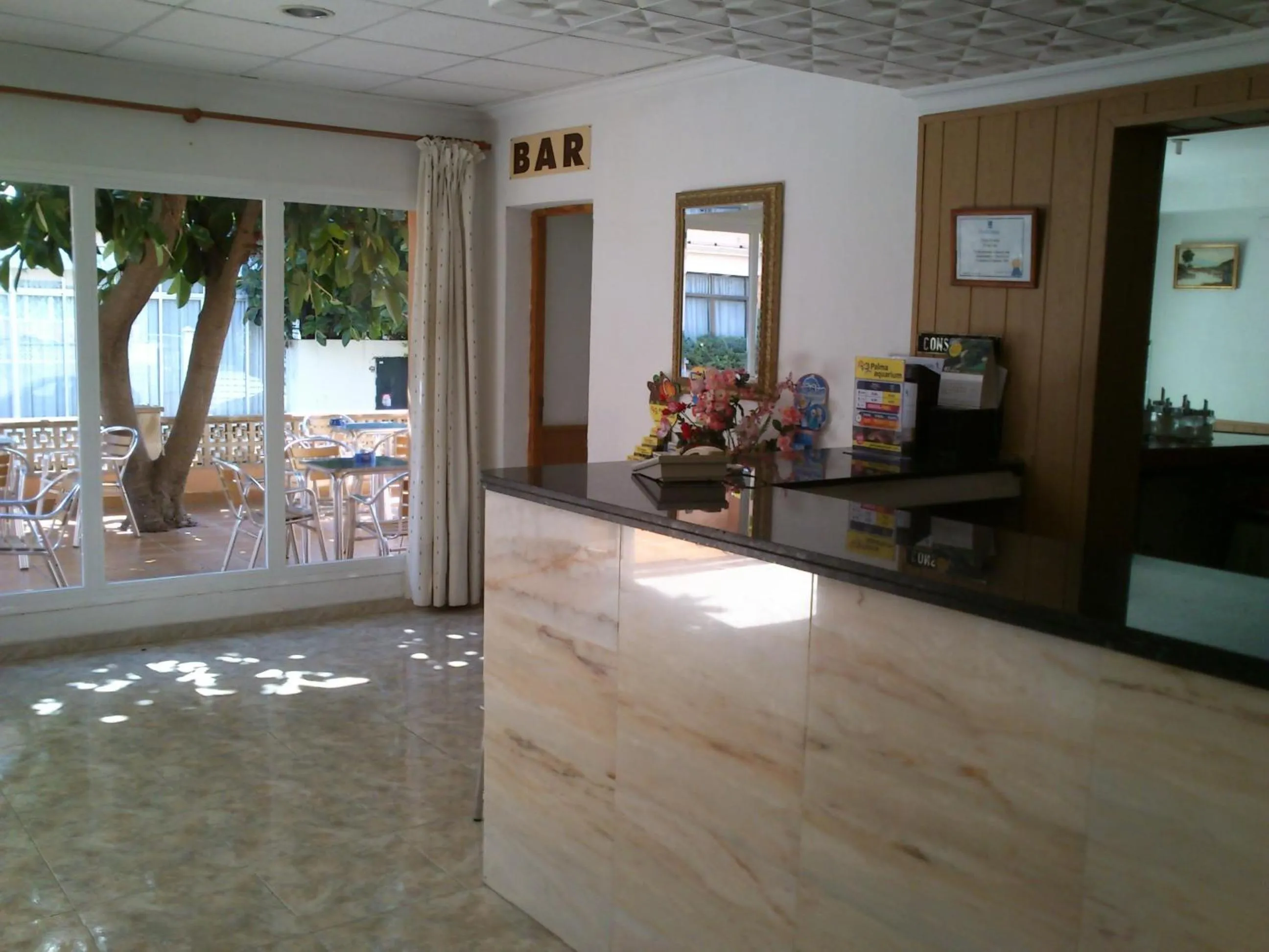 Lobby or reception in Hotel Bari