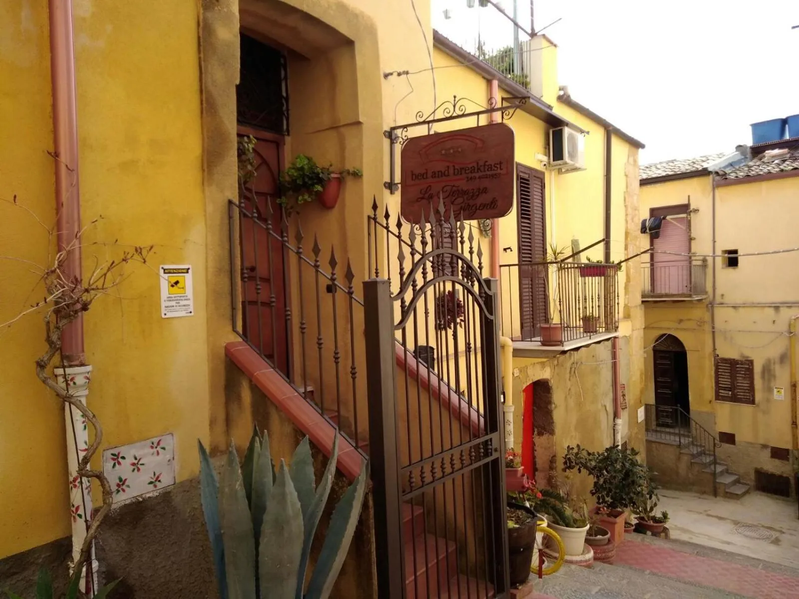 Property building in La terrazza di Girgenti