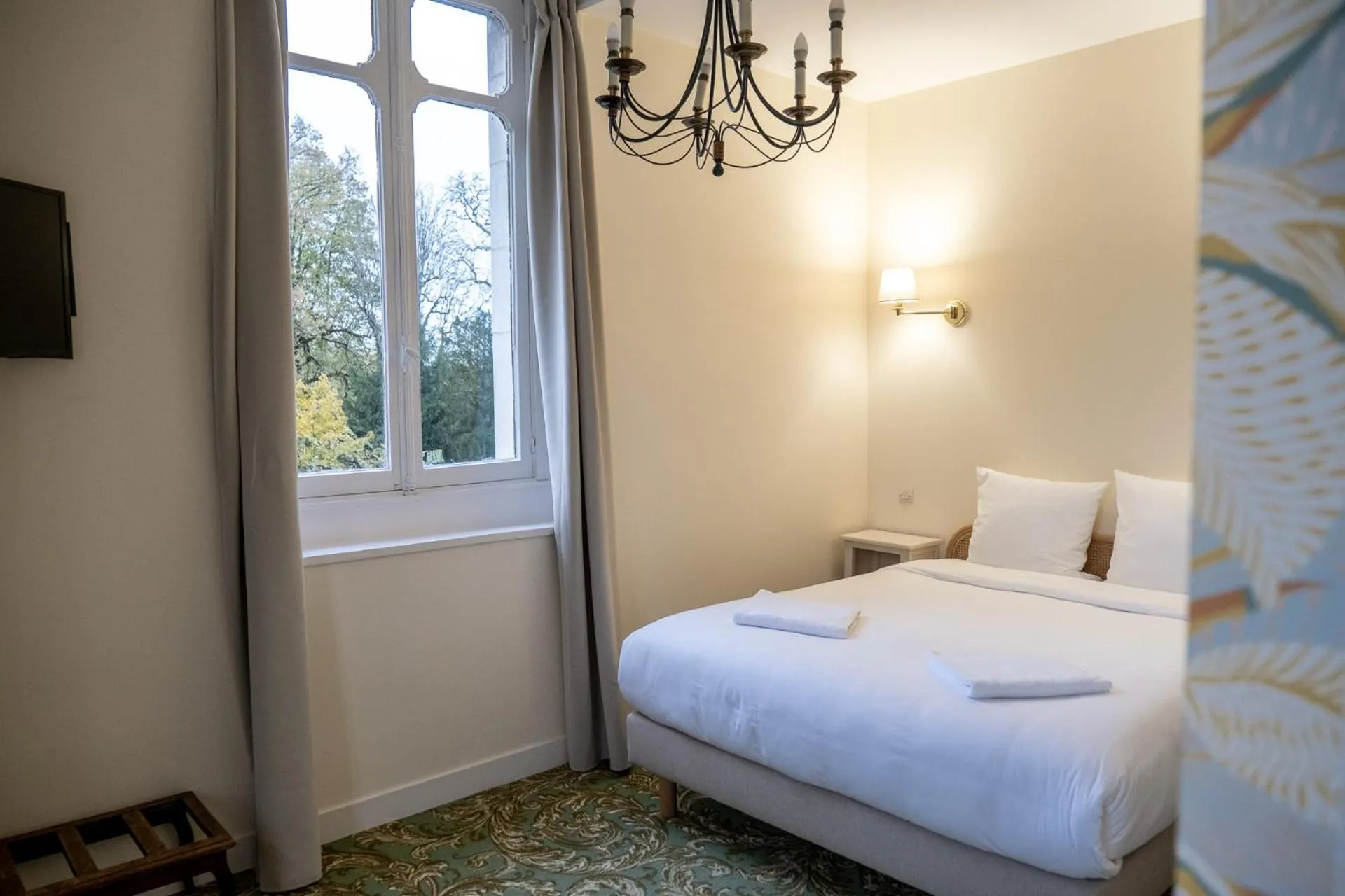 Family Room with Garden View in Château De L'aubrière - Teritoria
