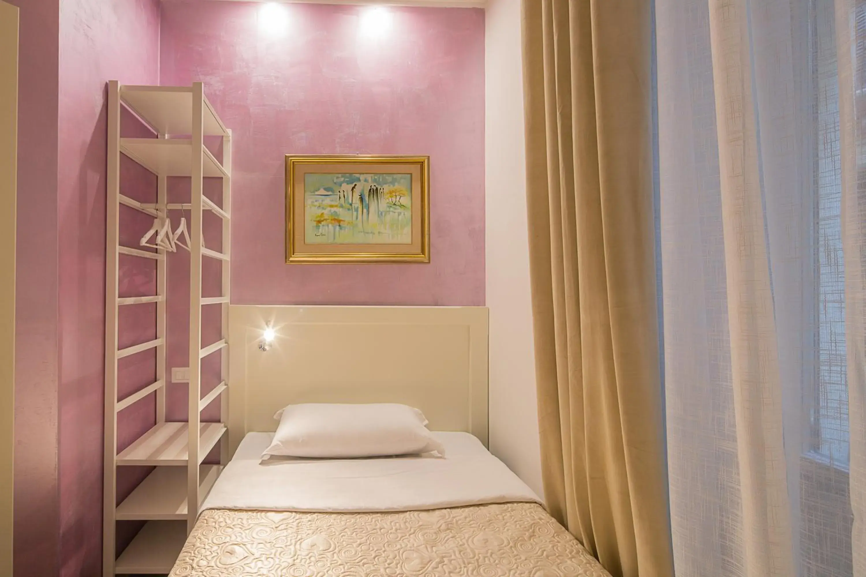 Single Room in Vela Rooms Single Room in Vela Rooms