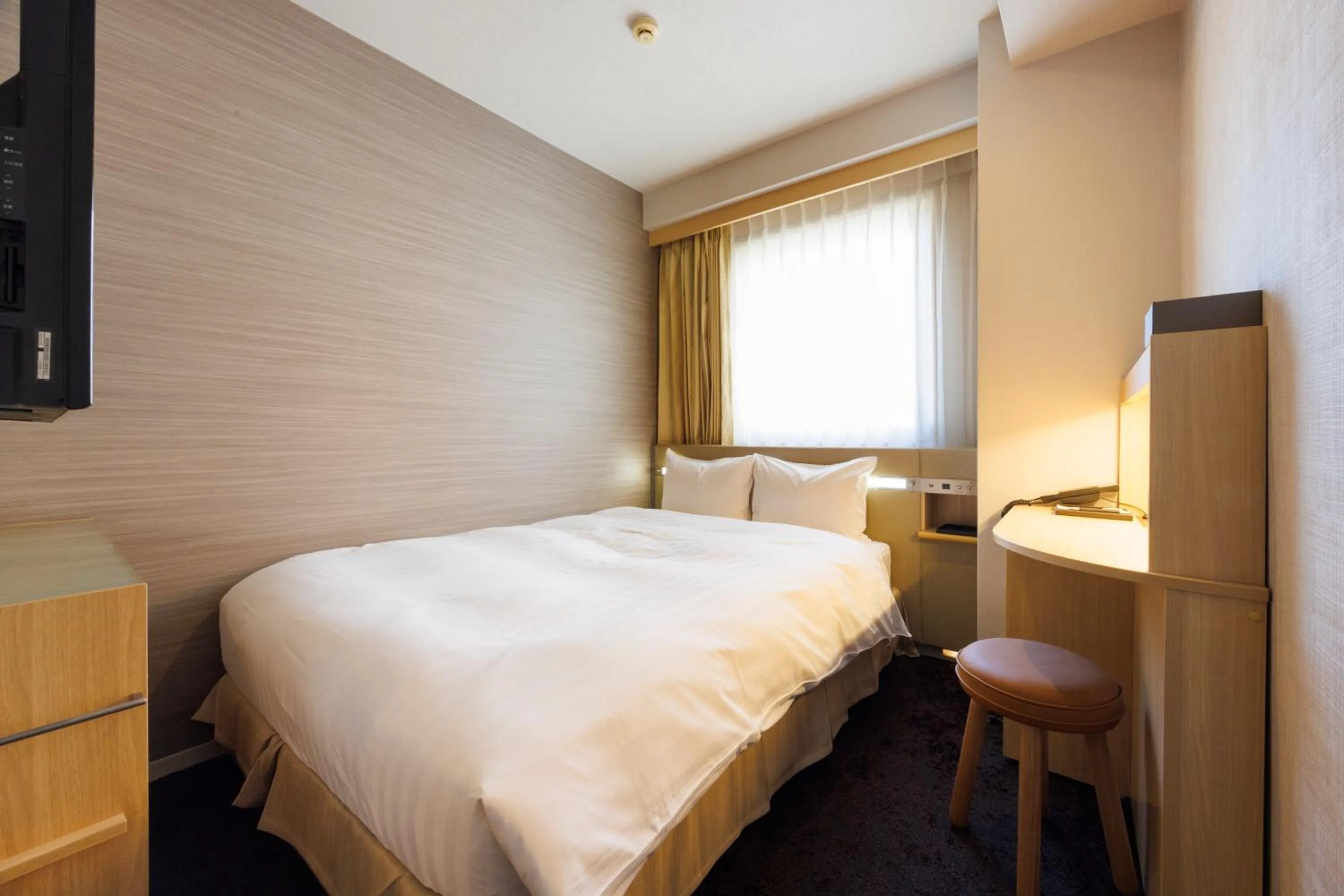 Photo of the whole room, Bed in Hotel Sardonyx Ueno