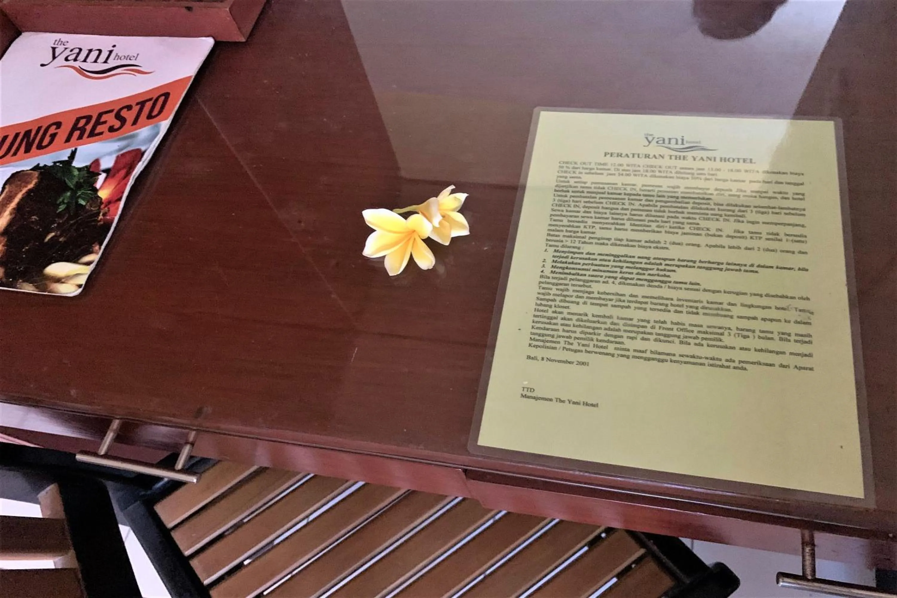 Logo/Certificate/Sign in The Yani Hotel Bali