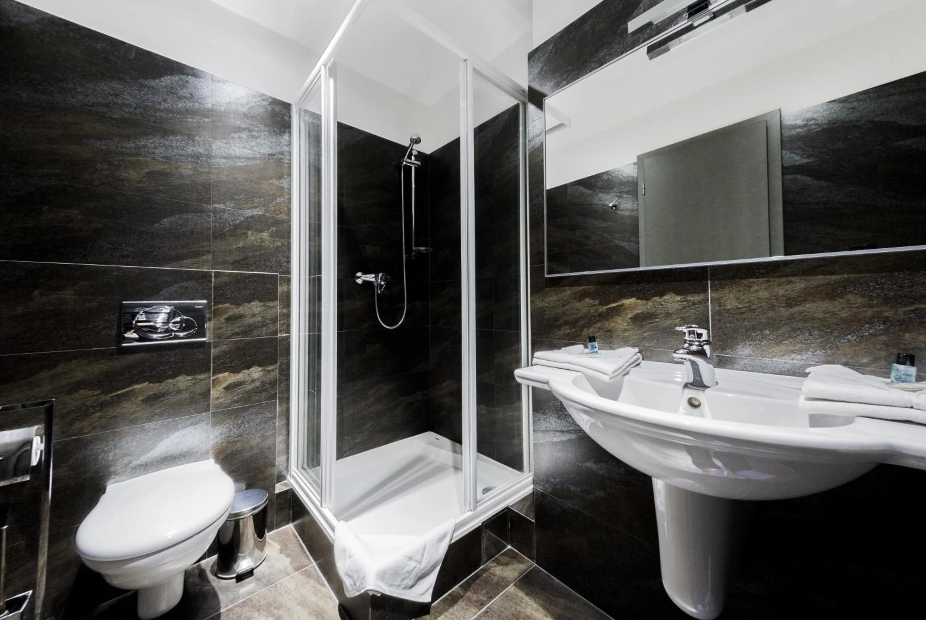 Bathroom in Hotel Herrmes