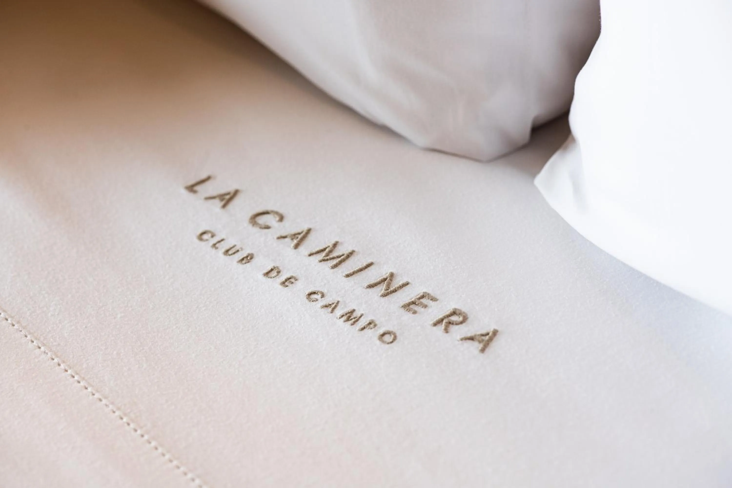 Bedroom, Bed in Hotel La Caminera Club de Campo