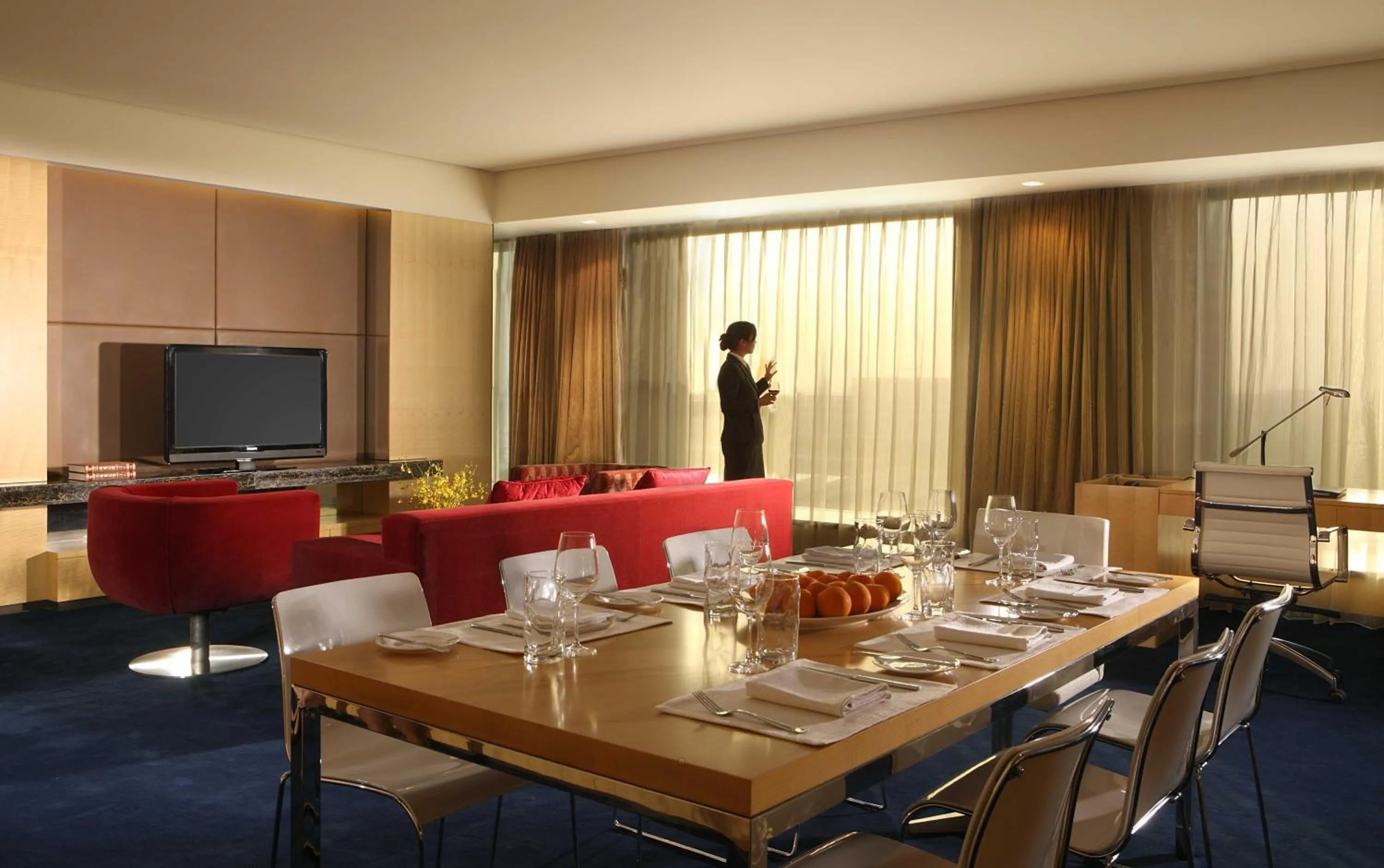 Photo of the whole room in Crowne Plaza Tianjin Binhai by IHG