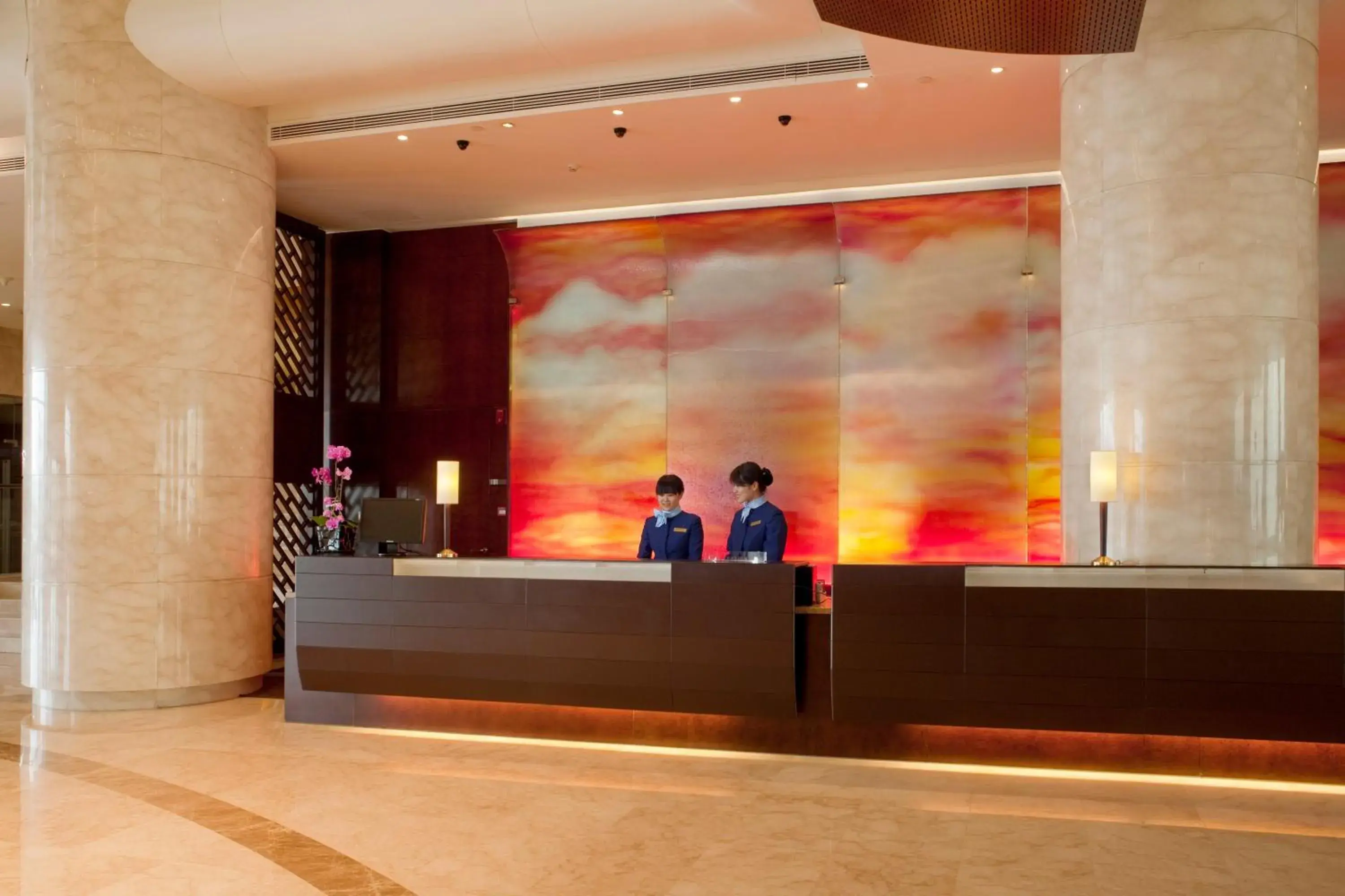 Property building in Crowne Plaza Tianjin Binhai by IHG Property building in Crowne Plaza Tianjin Binhai by IHG