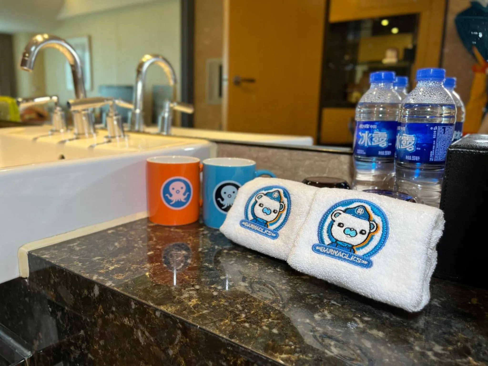 Photo of the whole room in Crowne Plaza Tianjin Binhai by IHG