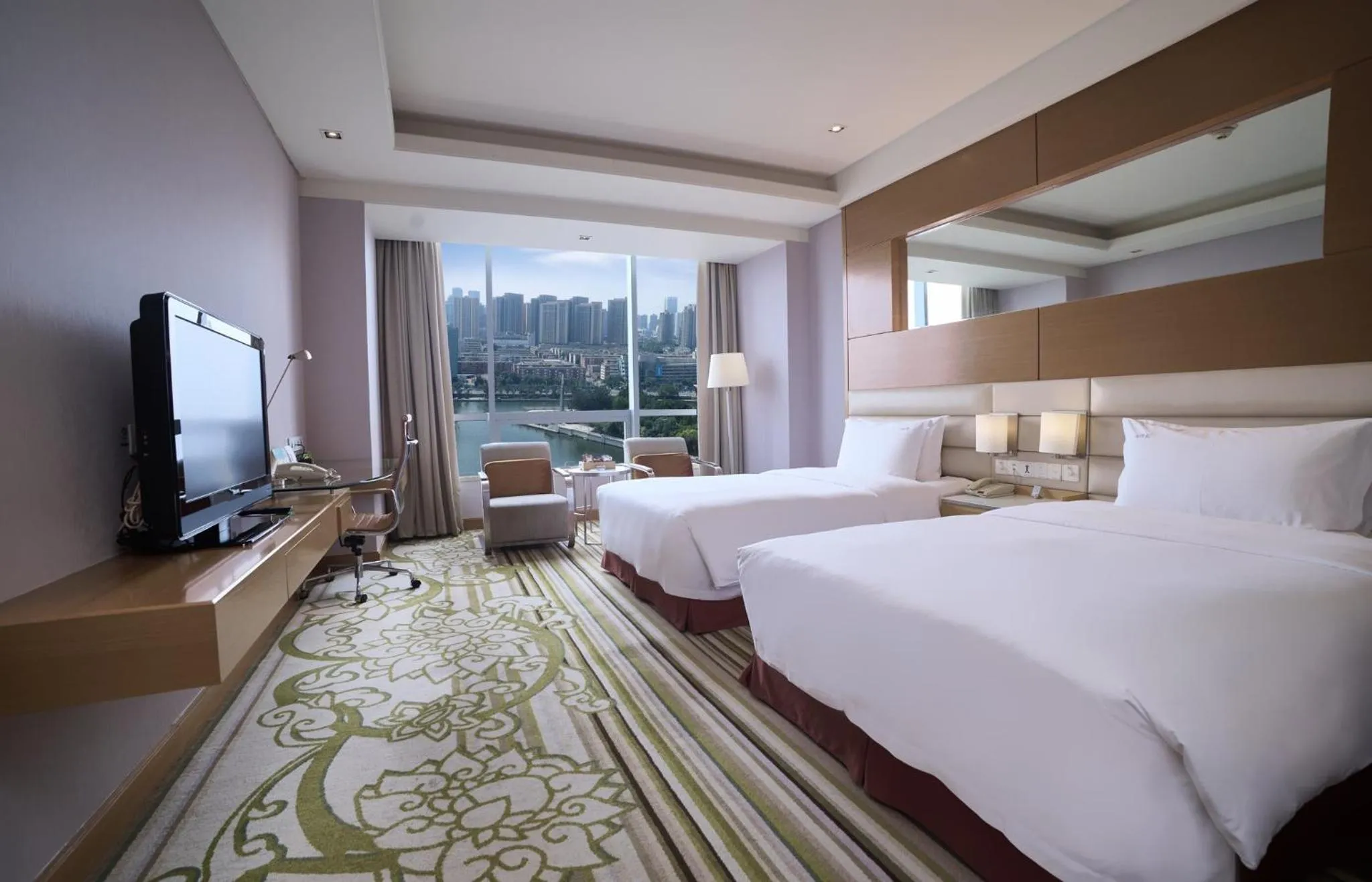 Photo of the whole room, Bed in Holiday Inn Tianjin Riverside by IHG