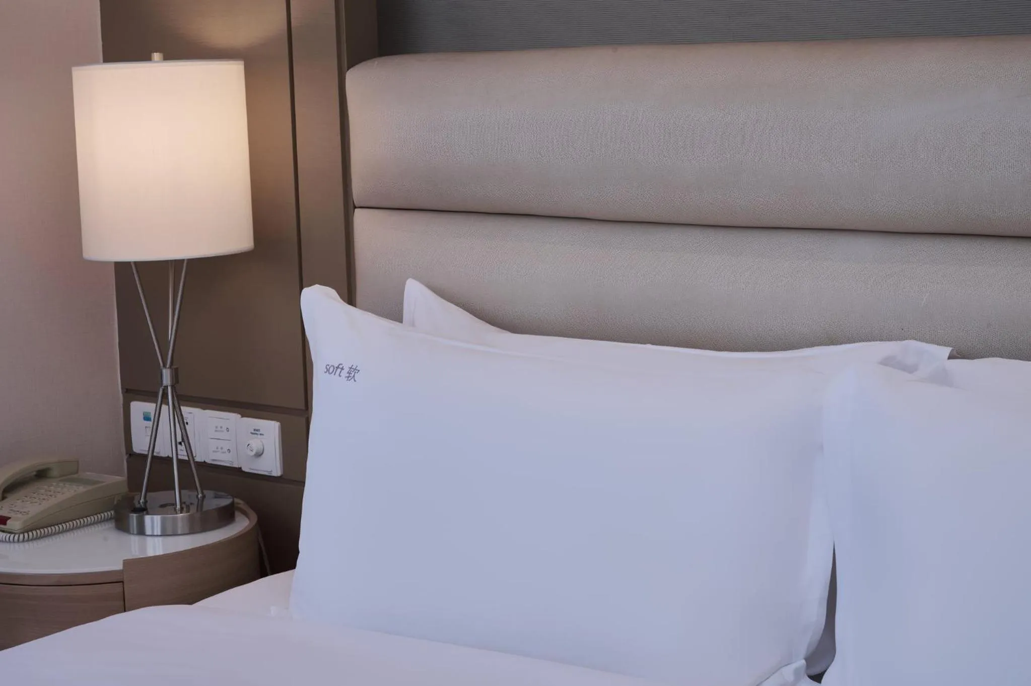 Photo of the whole room, Bed in Holiday Inn Tianjin Riverside by IHG