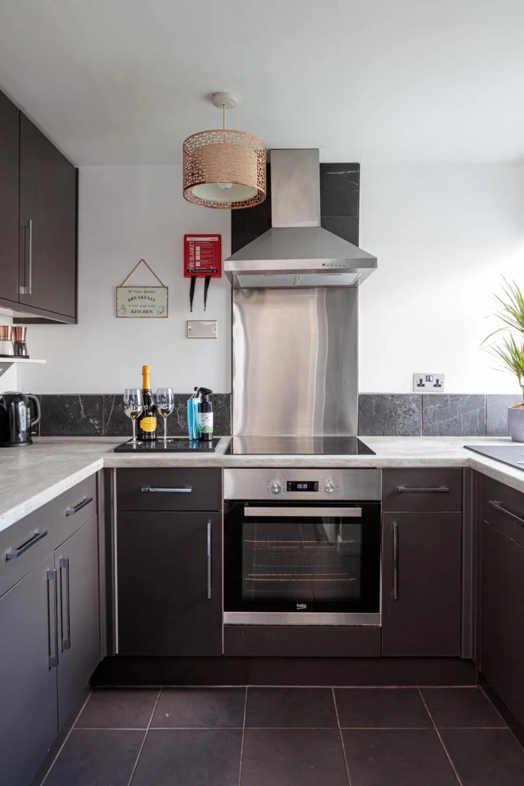 Kitchen or kitchenette in Laburnum By The Sea