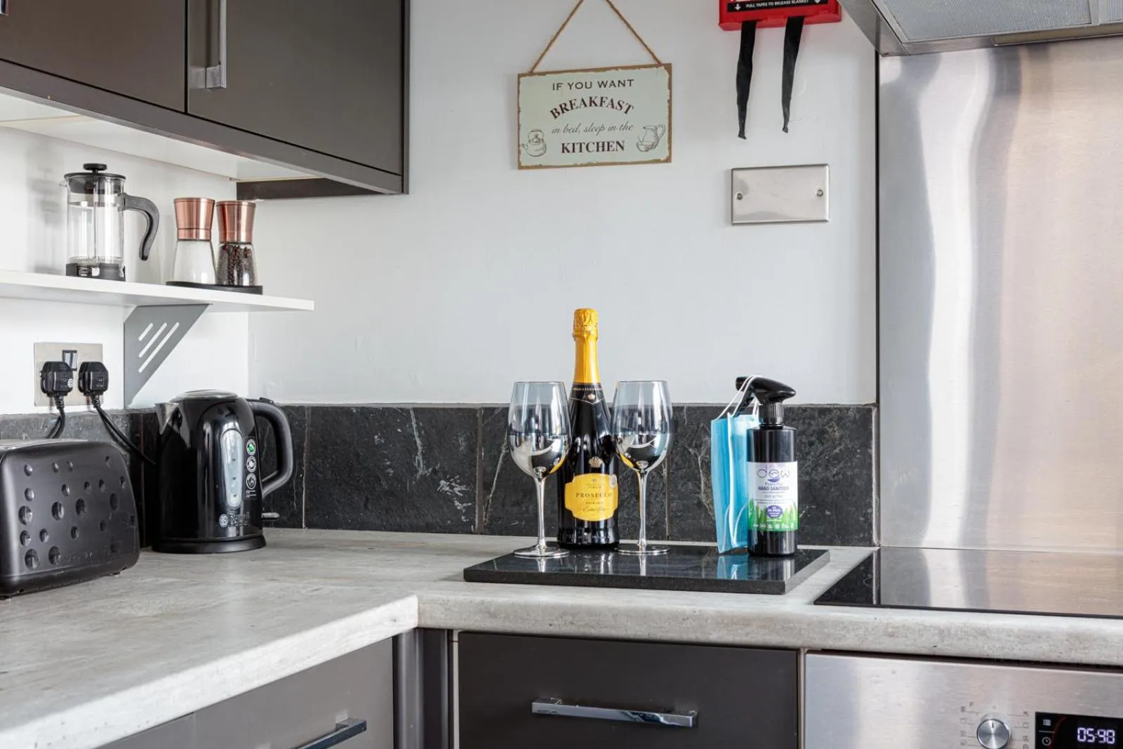 Kitchen or kitchenette in Laburnum By The Sea