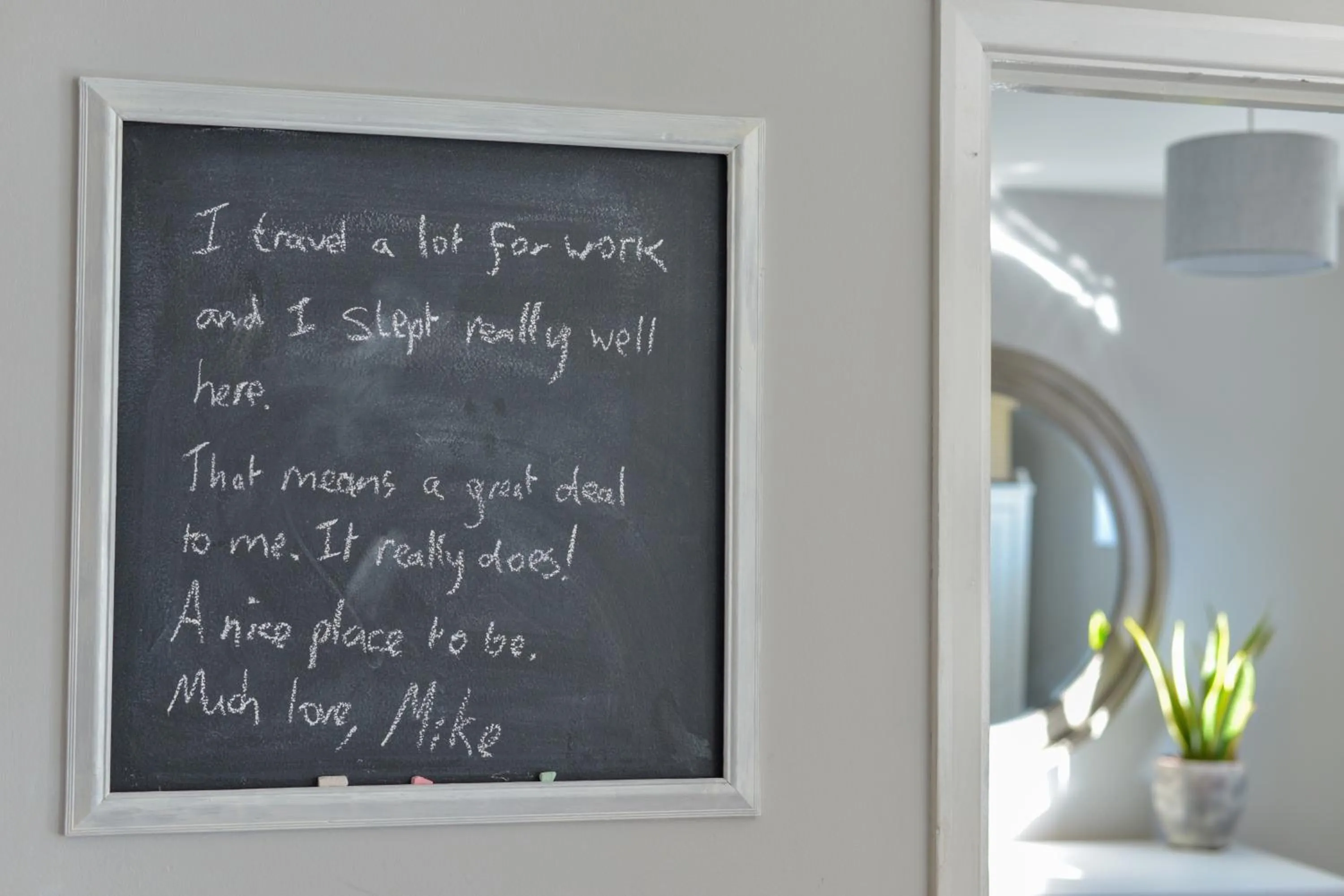 Decorative detail in Laburnum By The Sea