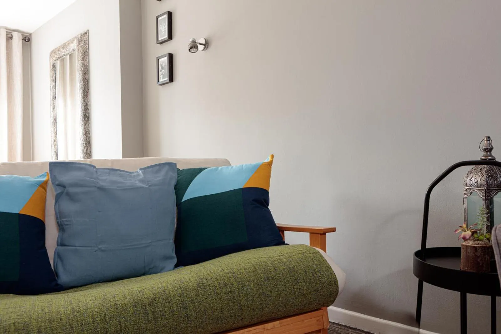 Living room in Laburnum By The Sea