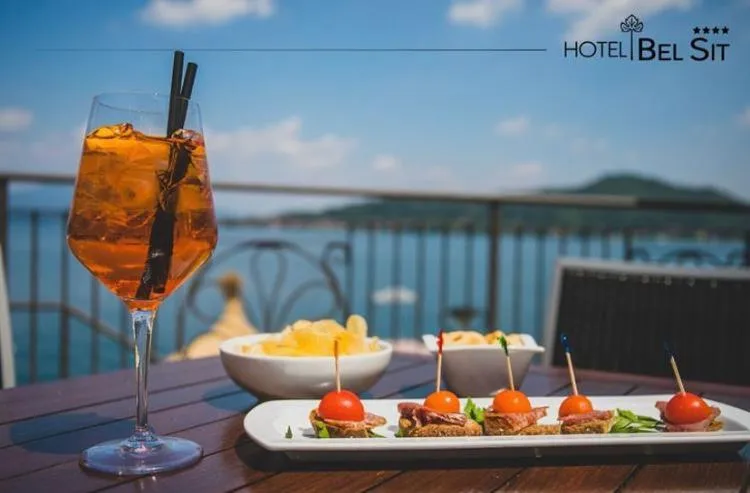 Drinks in Hotel Bel Sit