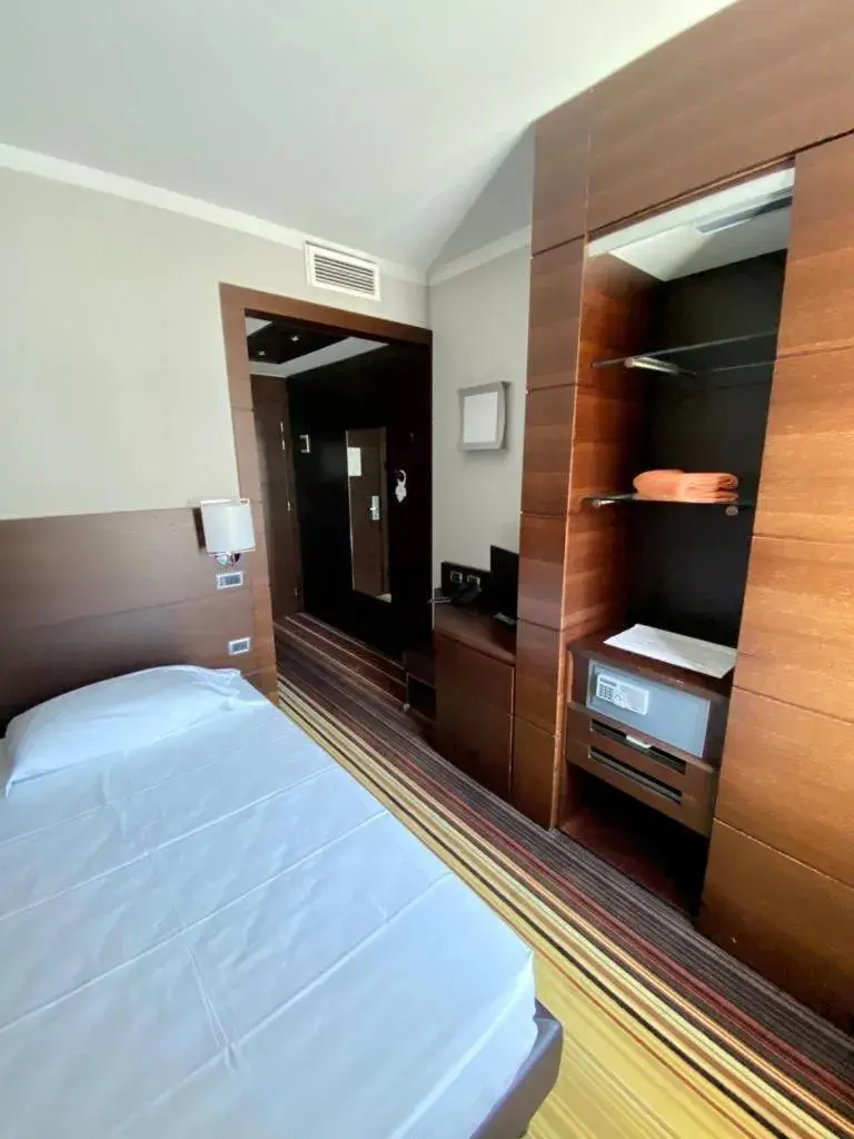 Bedroom, Bed in Hotel Bel Sit Bedroom, Bed in Hotel Bel Sit