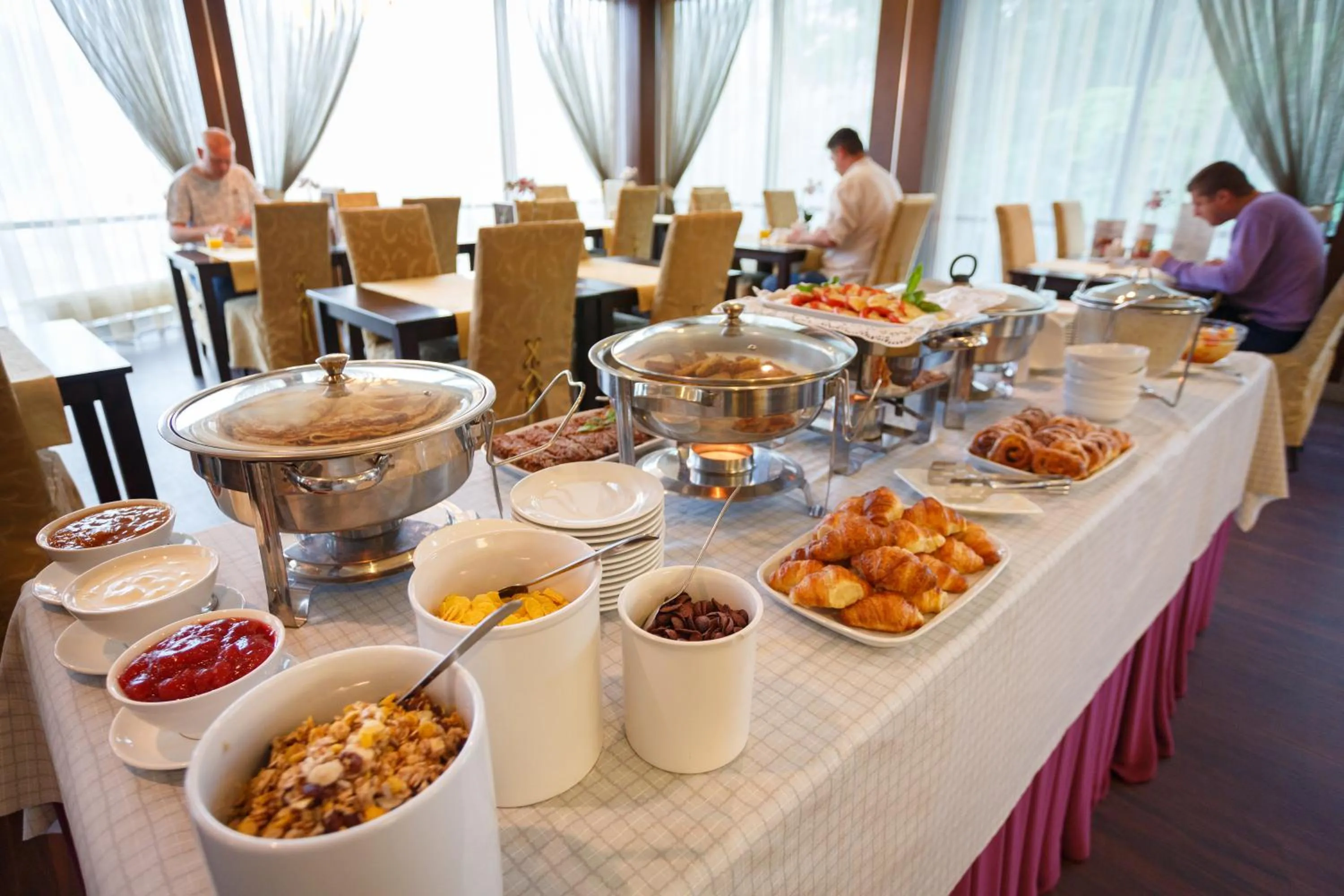 Breakfast in Hotel Rocca al Mare