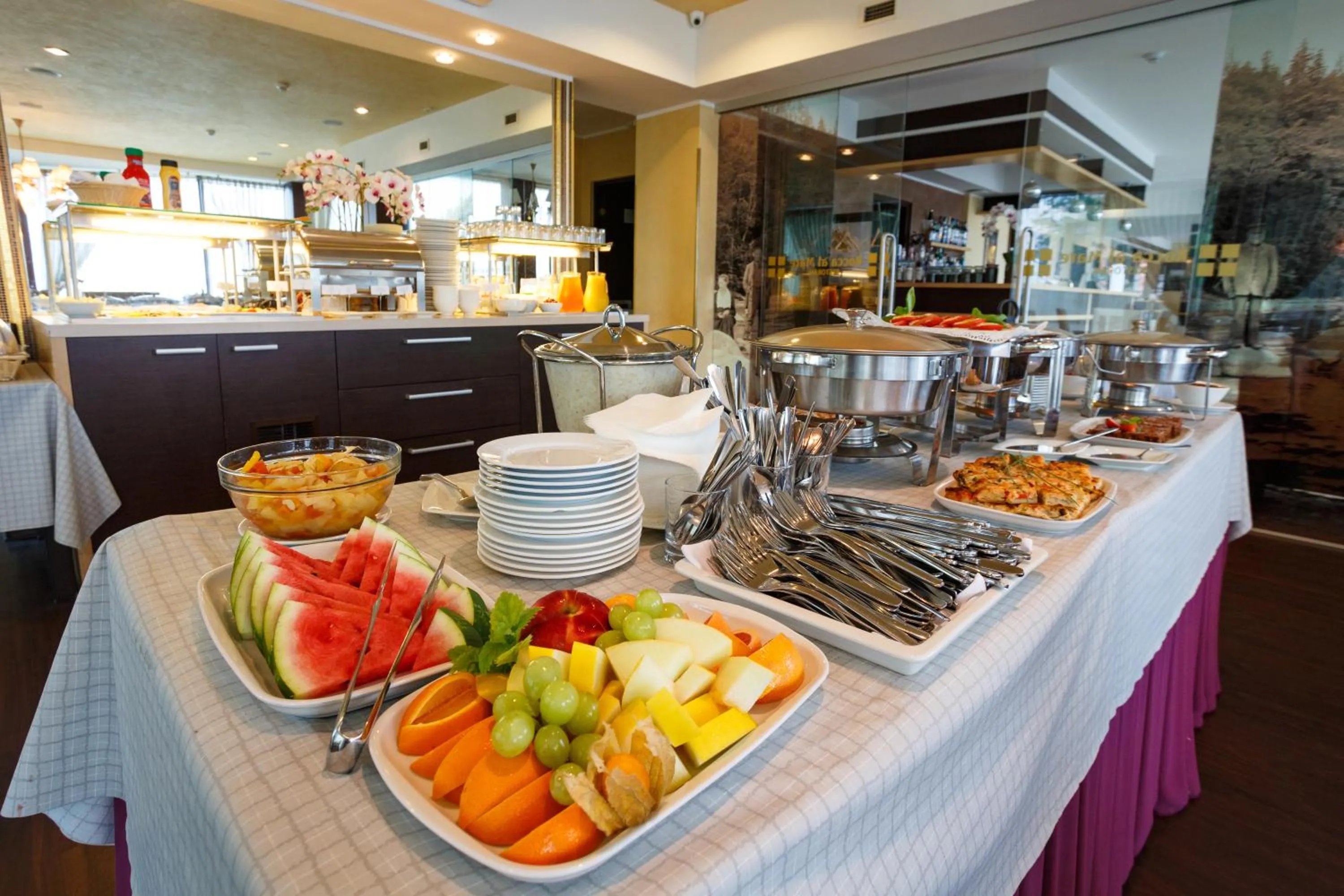 Breakfast in Hotel Rocca al Mare
