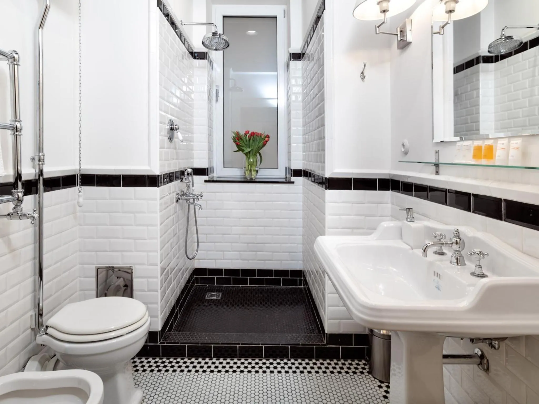 Shower in Malostranská Residence