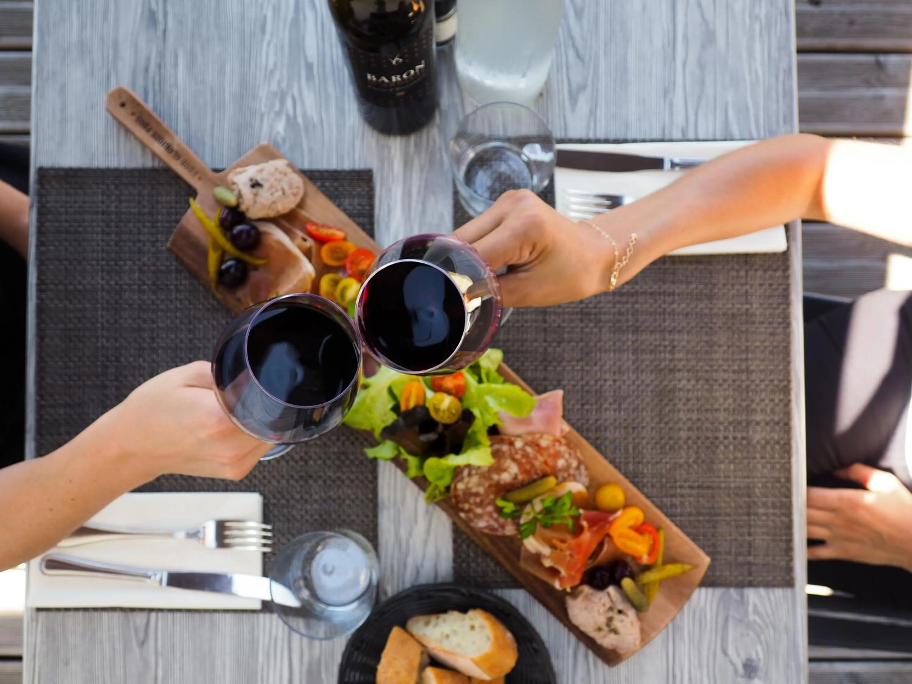 Restaurant/places to eat in The Originals City, Hôtel de la Confluence, Agen Ouest