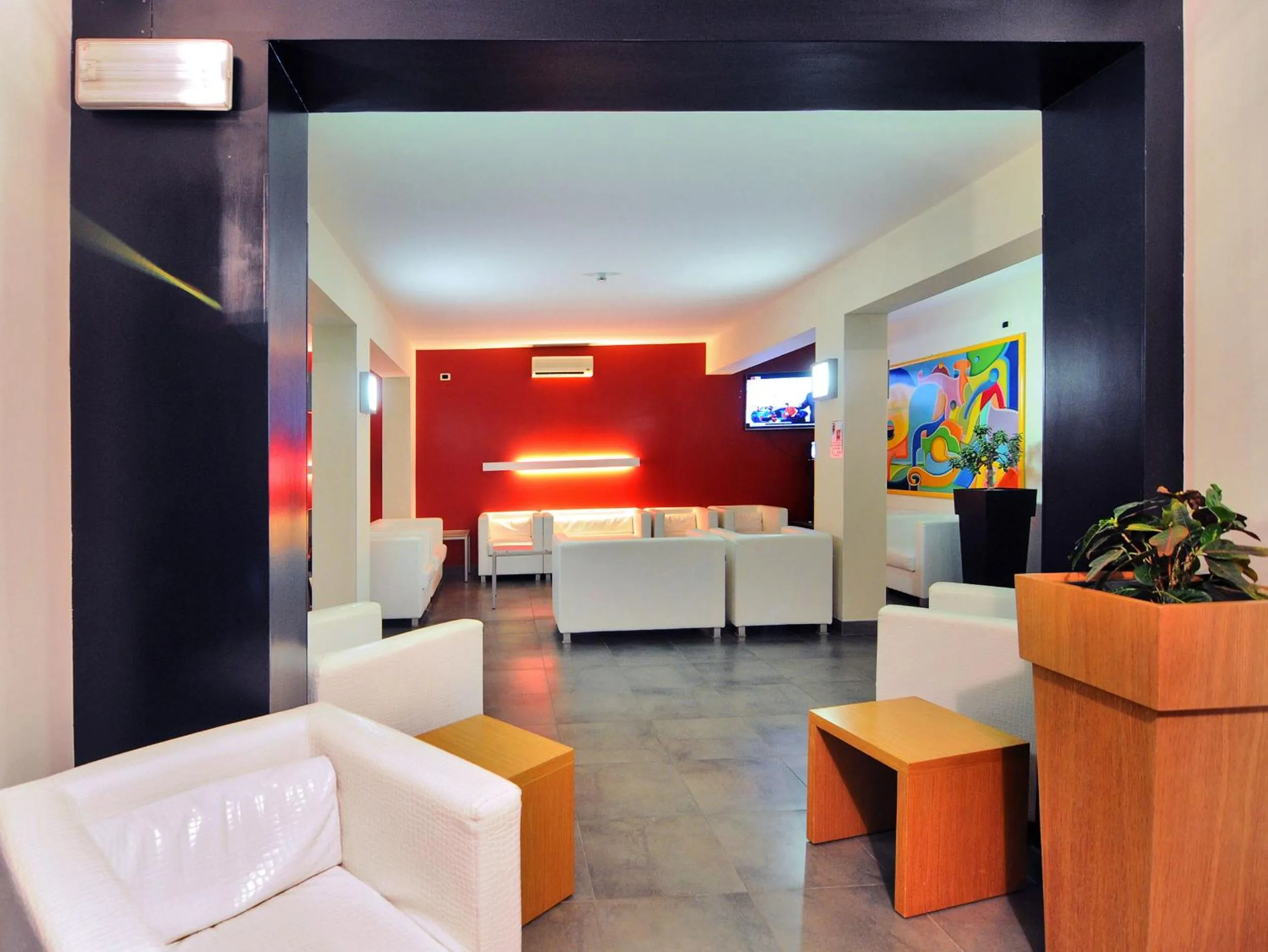 Communal lounge/ TV room in Hotel Nederland