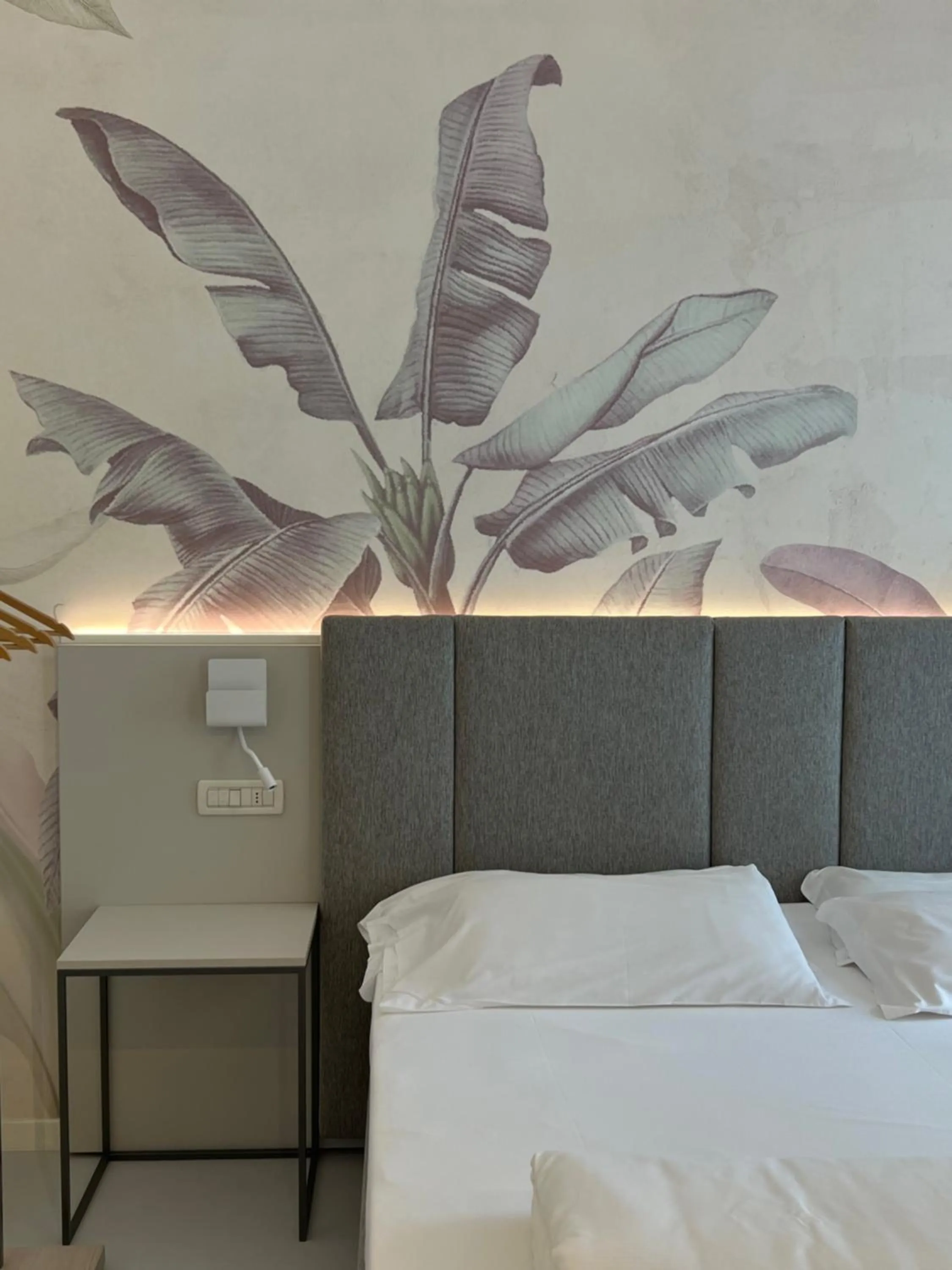 Bedroom, Bed in Hotel Nederland