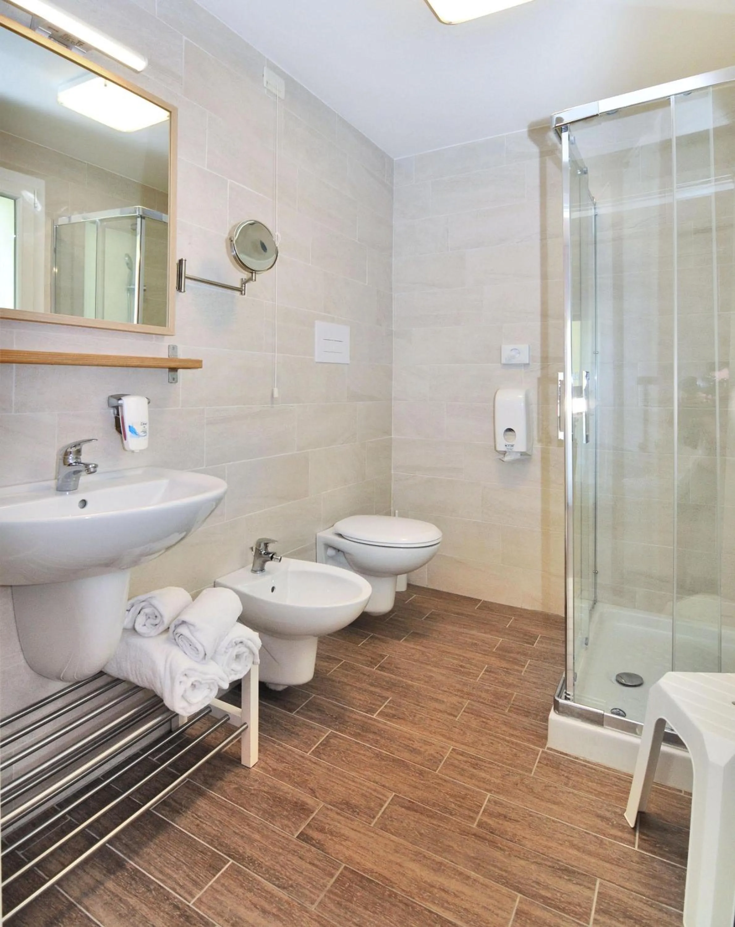 Bathroom in Hotel Nederland