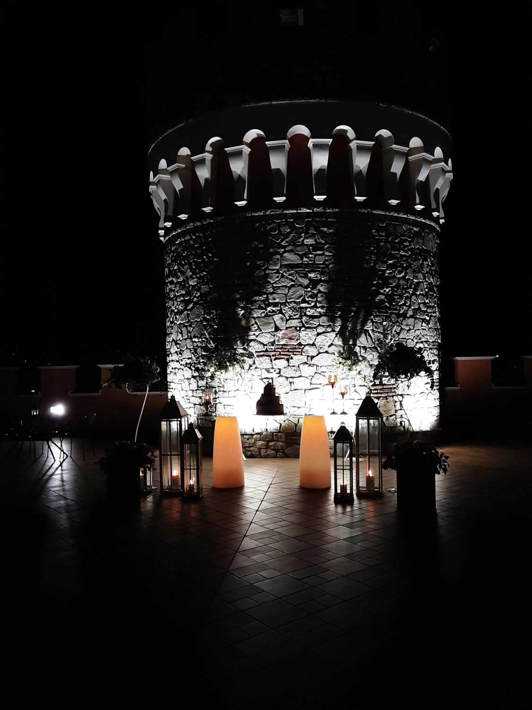 Decorative detail in Hotel Castello Torre in Pietra