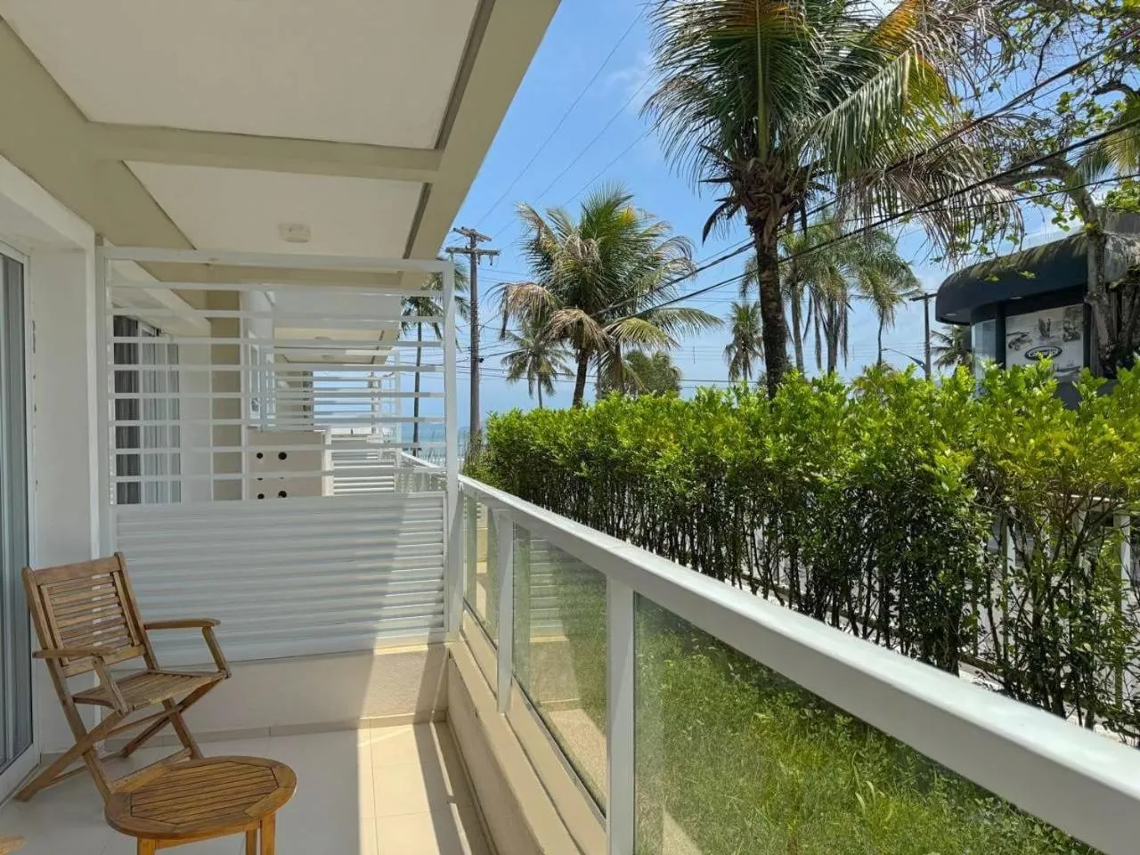 Deluxe Room with Side Sea View in The Falls Hotel - Frente mar