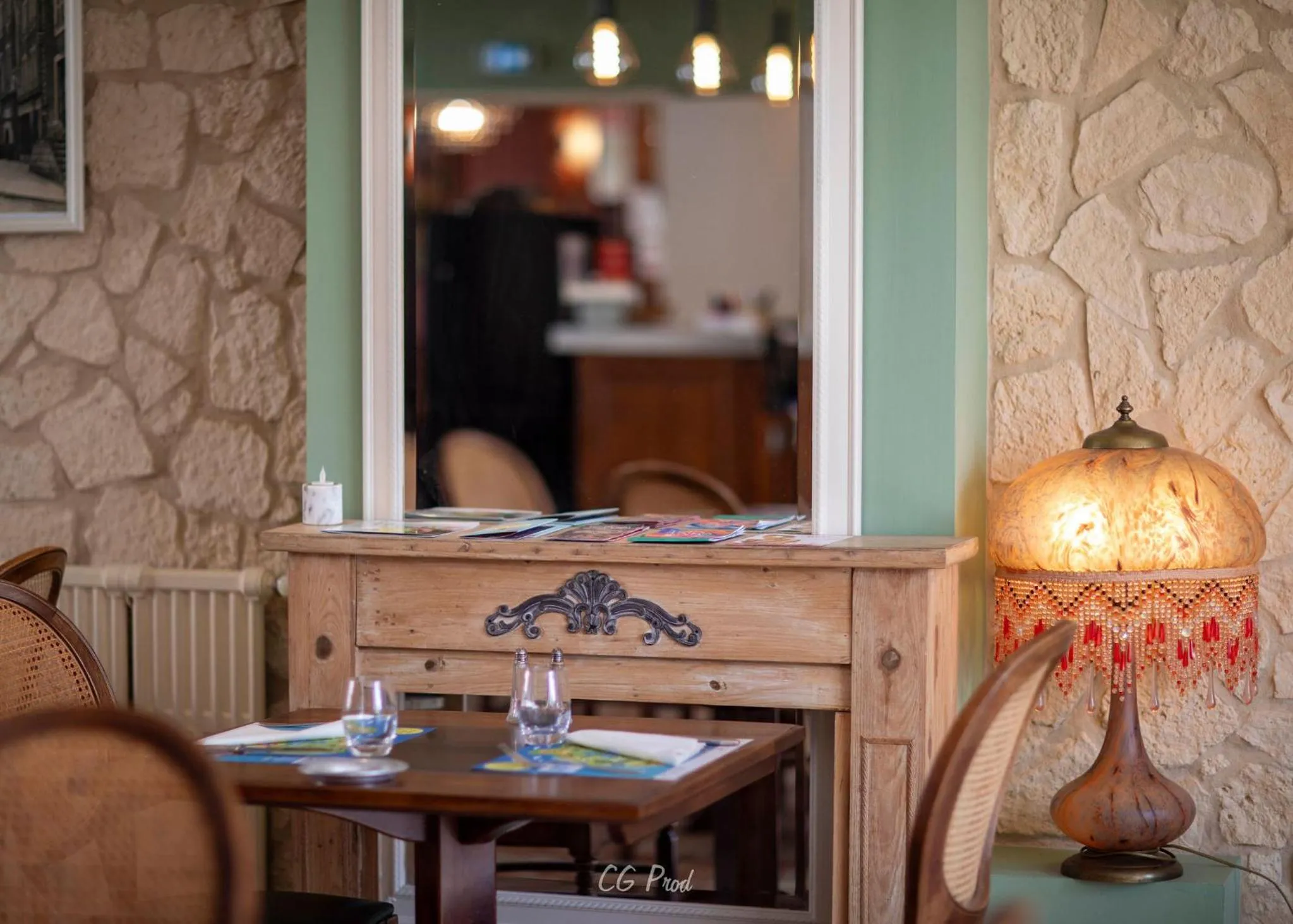 Breakfast in Les Ambassadeurs Logis Hotels et Restaurant