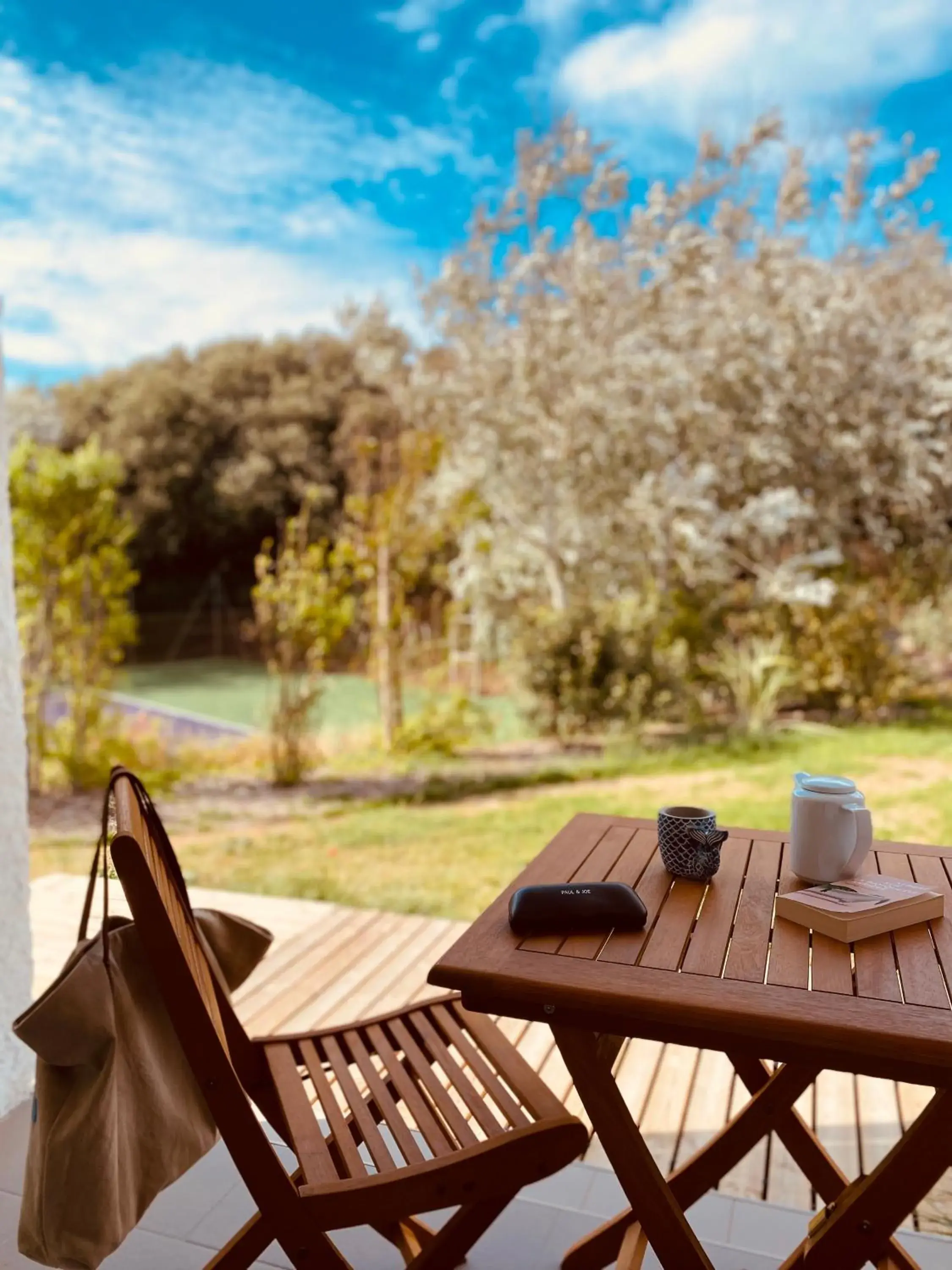 Chambre Familiale côte jardin, mezzanine et kitchenette in Hôtel Île de Lumière Chambre Familiale côte jardin, mezzanine et kitchenette in Hôtel Île de Lumière