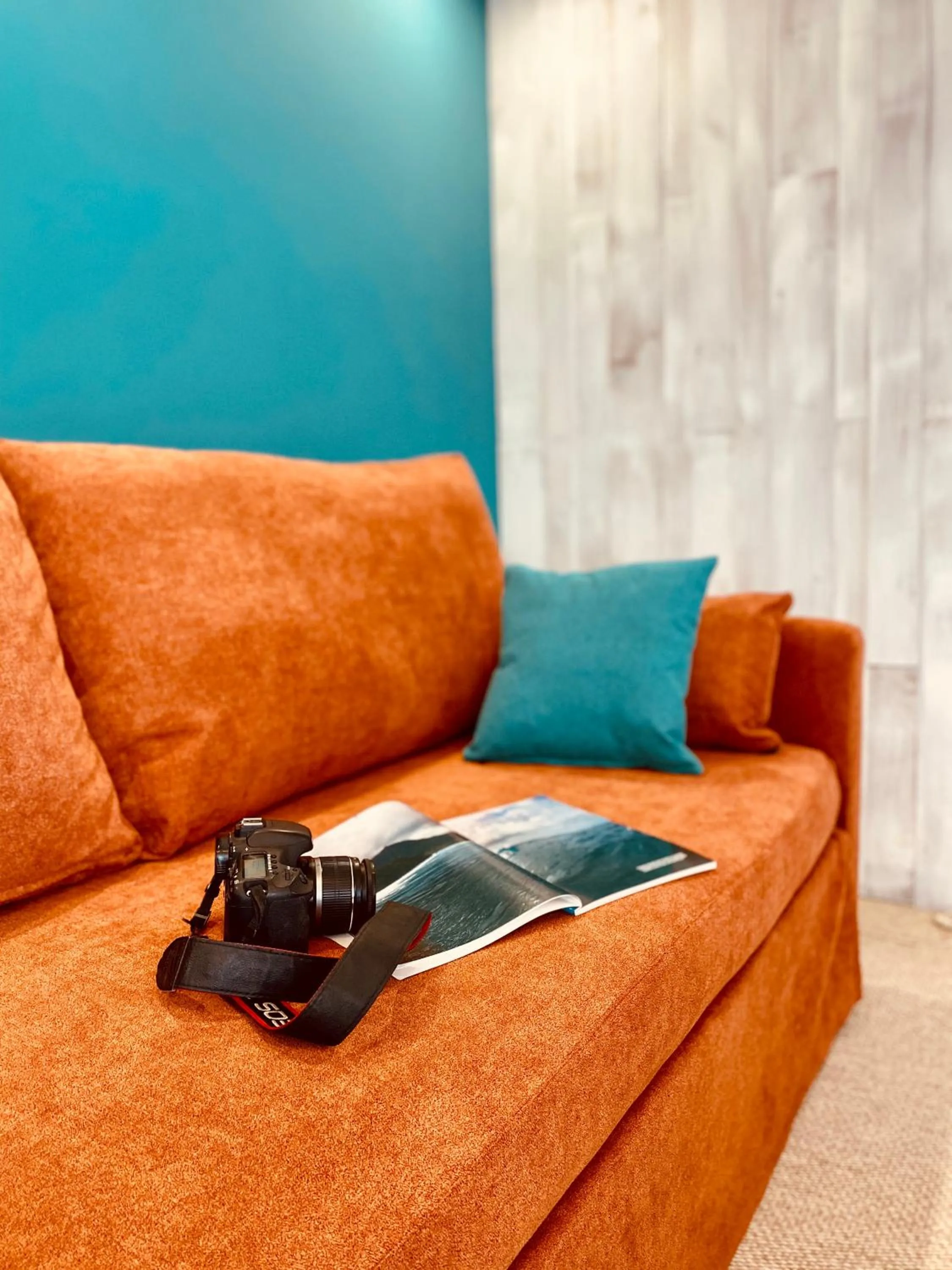 Decorative detail in Hôtel Île de Lumière